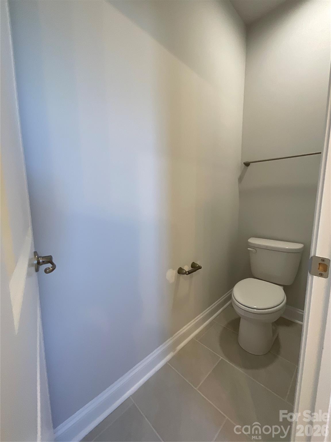 1558 Autumn Lane #118 — York