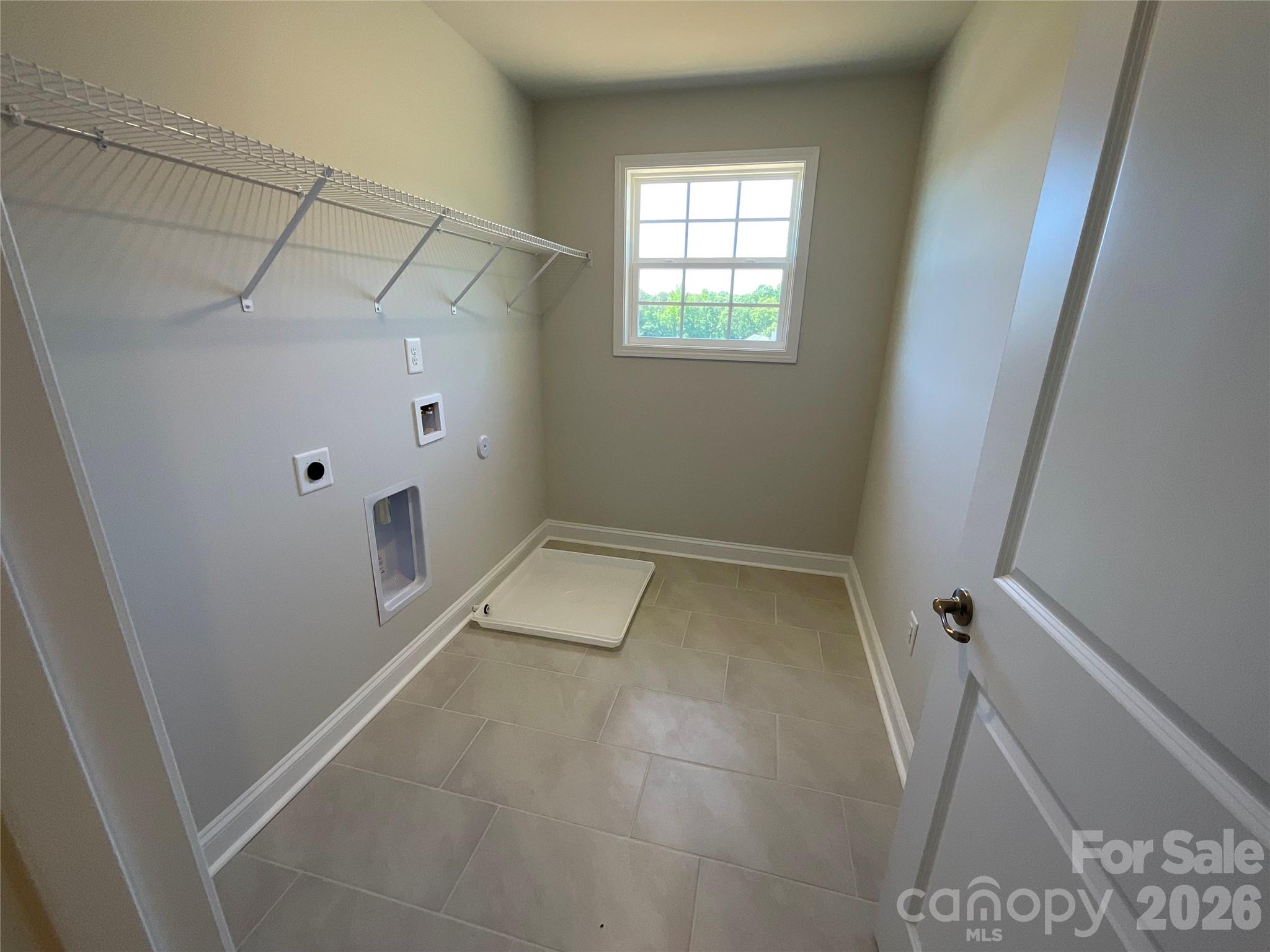 1558 Autumn Lane #118 — York