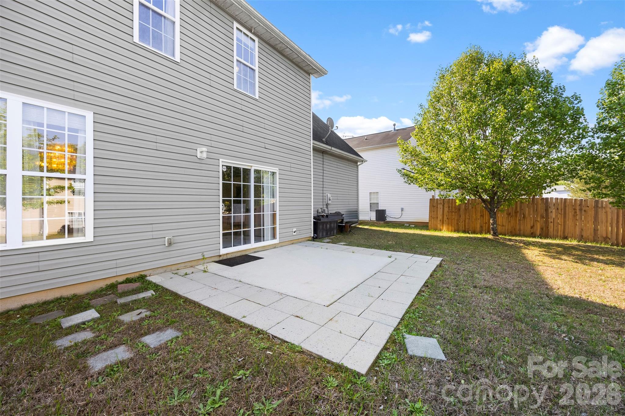 624 Cliffs Inn Circle — Charlotte