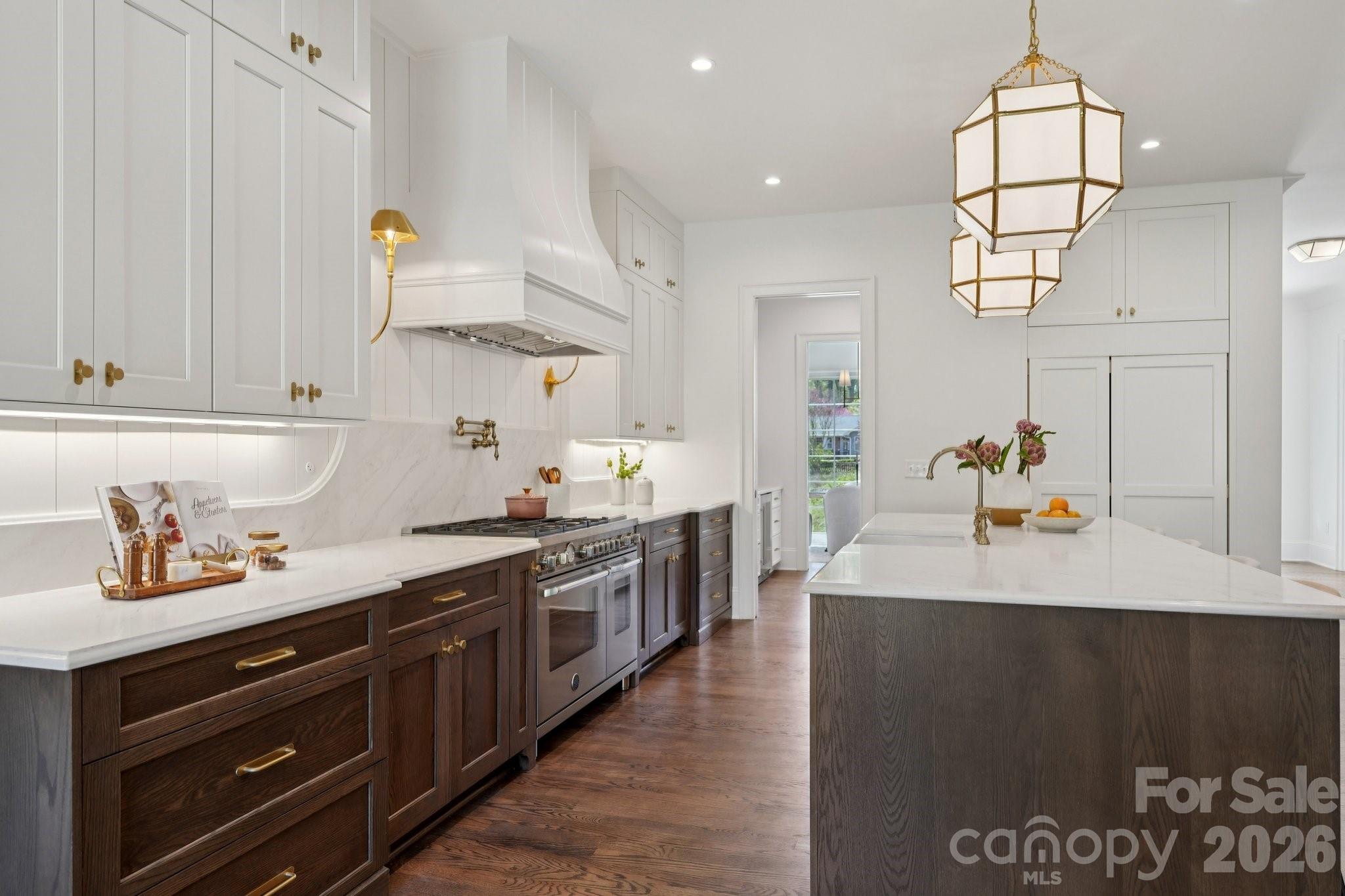 444 Hunter Lane — Charlotte