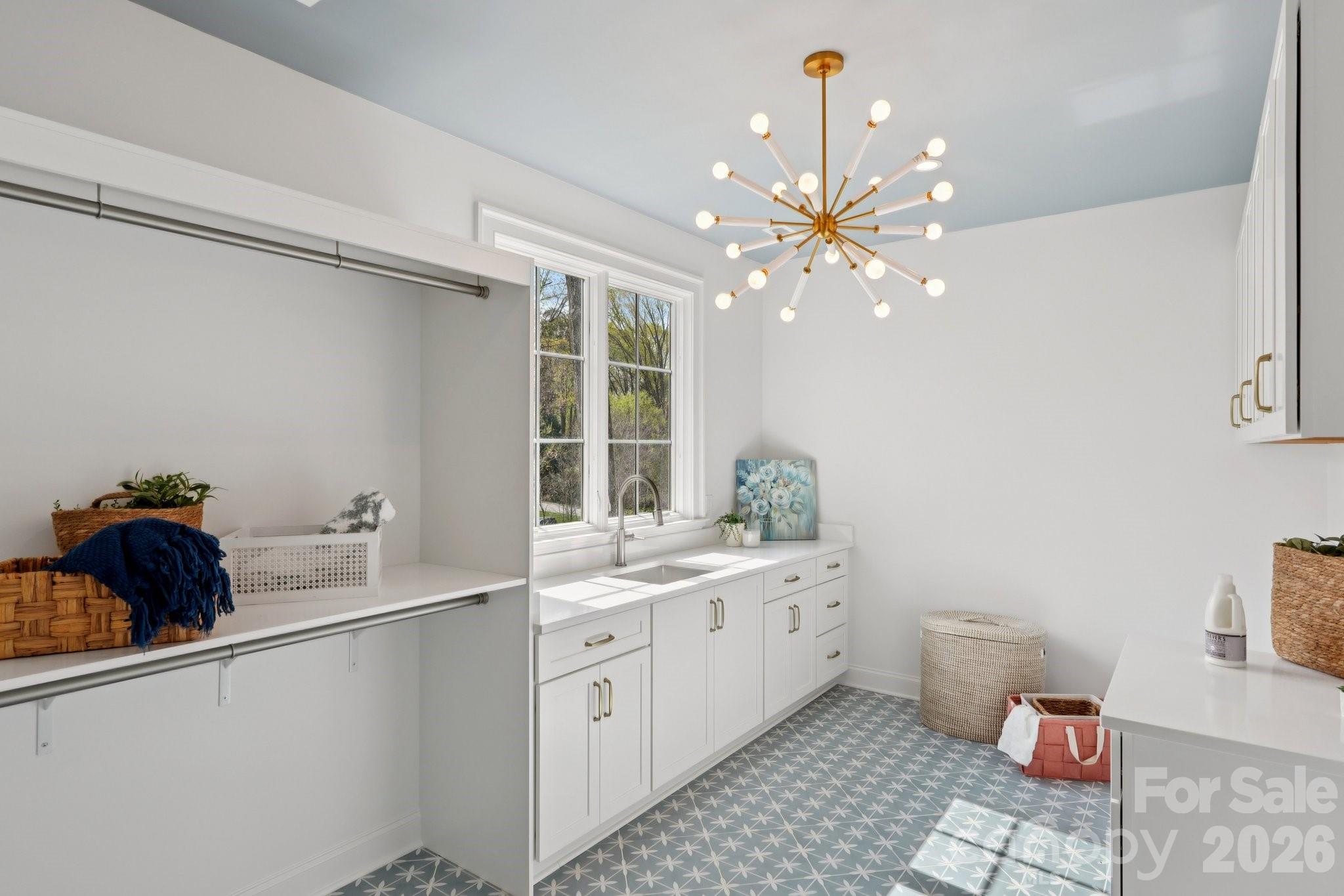 444 Hunter Lane — Charlotte