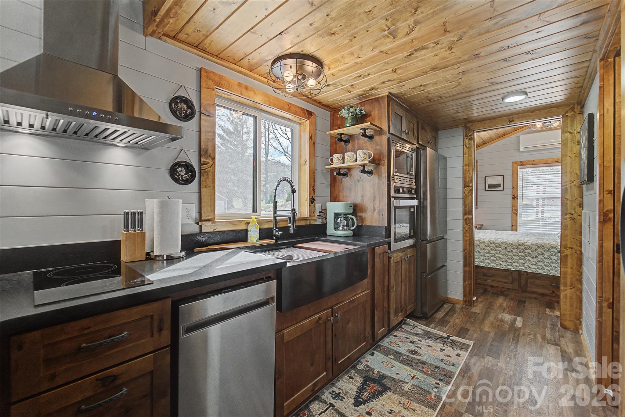 122 Mountain Breeze Ridge — Scaly Mountain