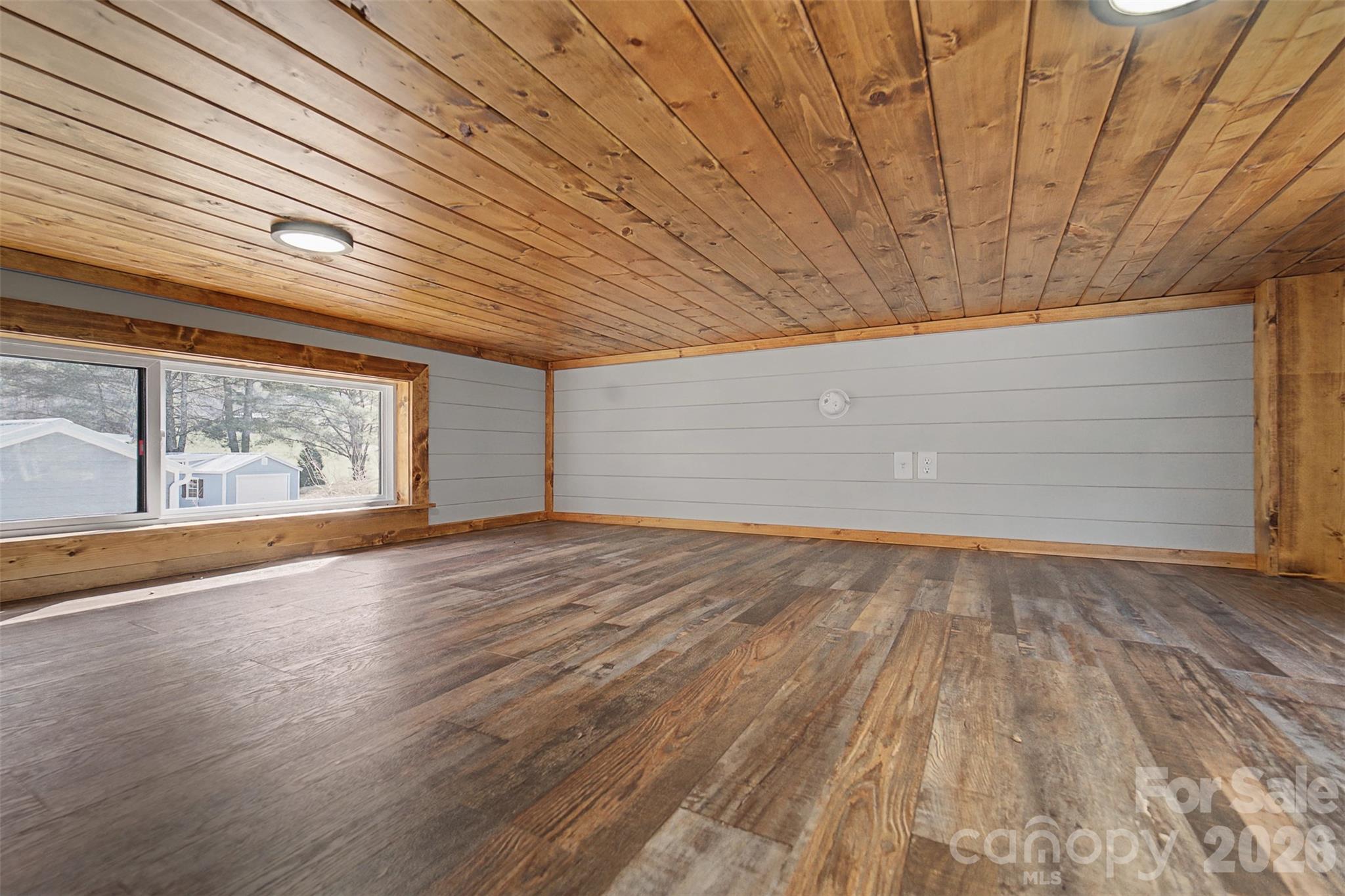 122 Mountain Breeze Ridge — Scaly Mountain