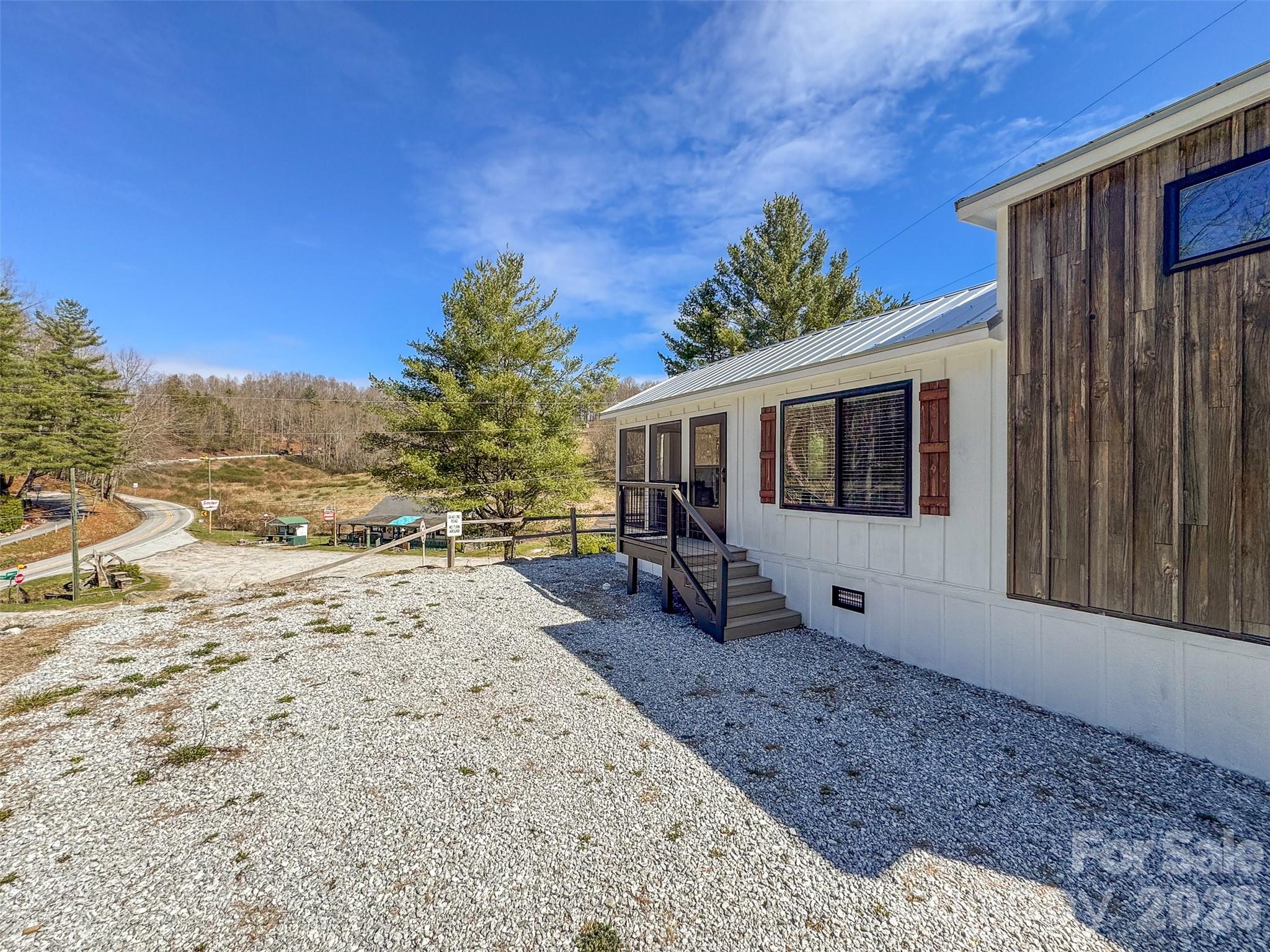 122 Mountain Breeze Ridge — Scaly Mountain