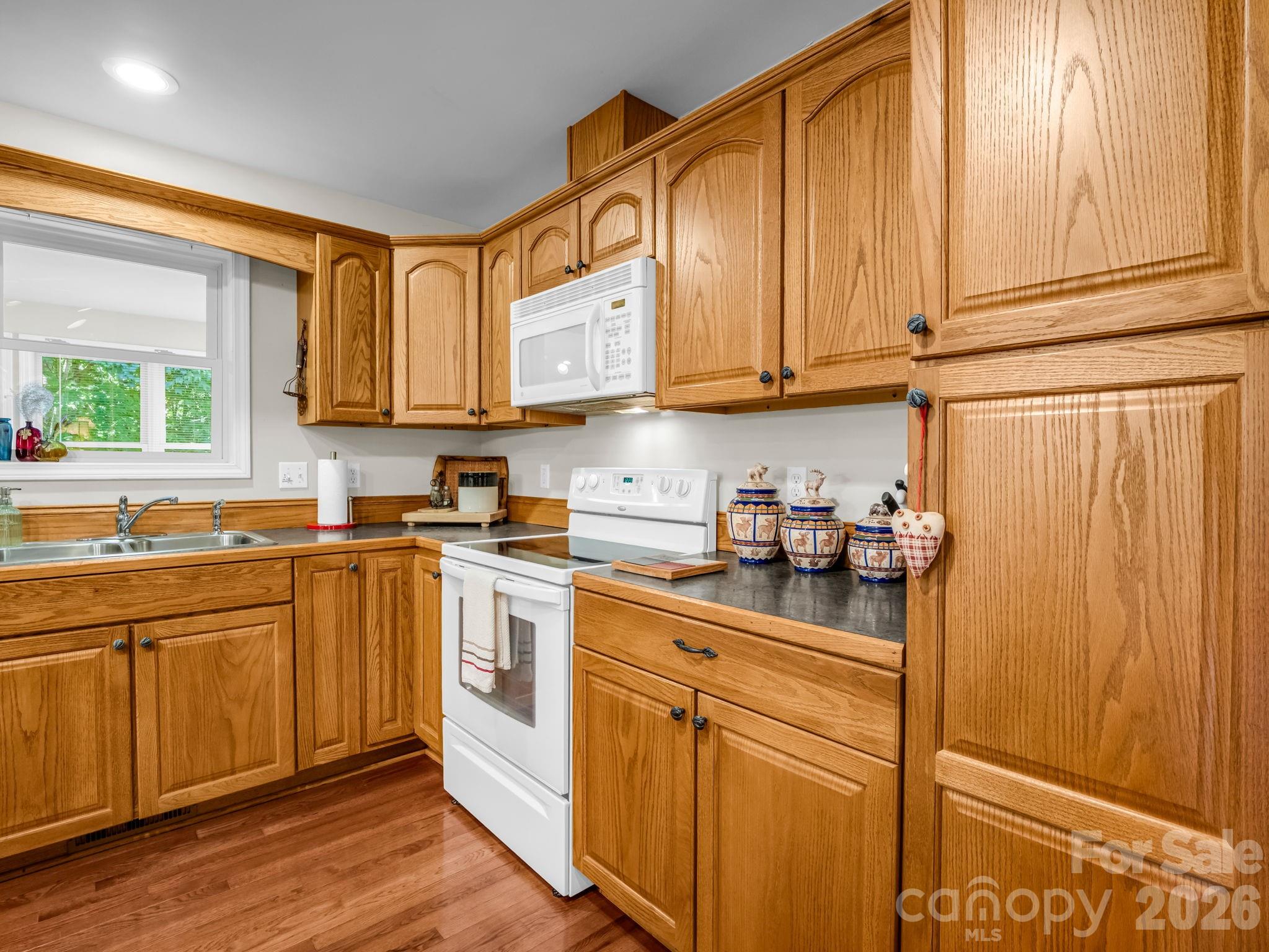 144 Old Homeplace Lane — Mills River