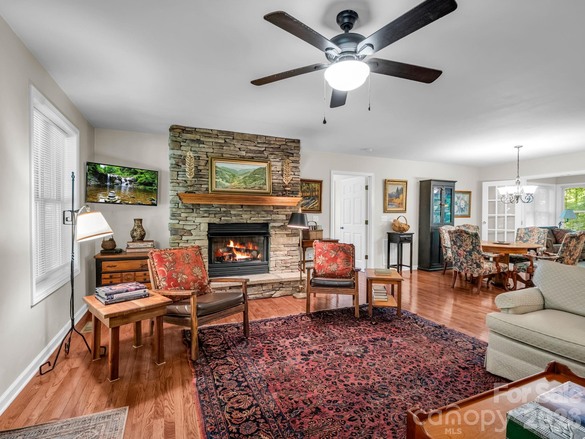 144 Old Homeplace Lane — Mills River