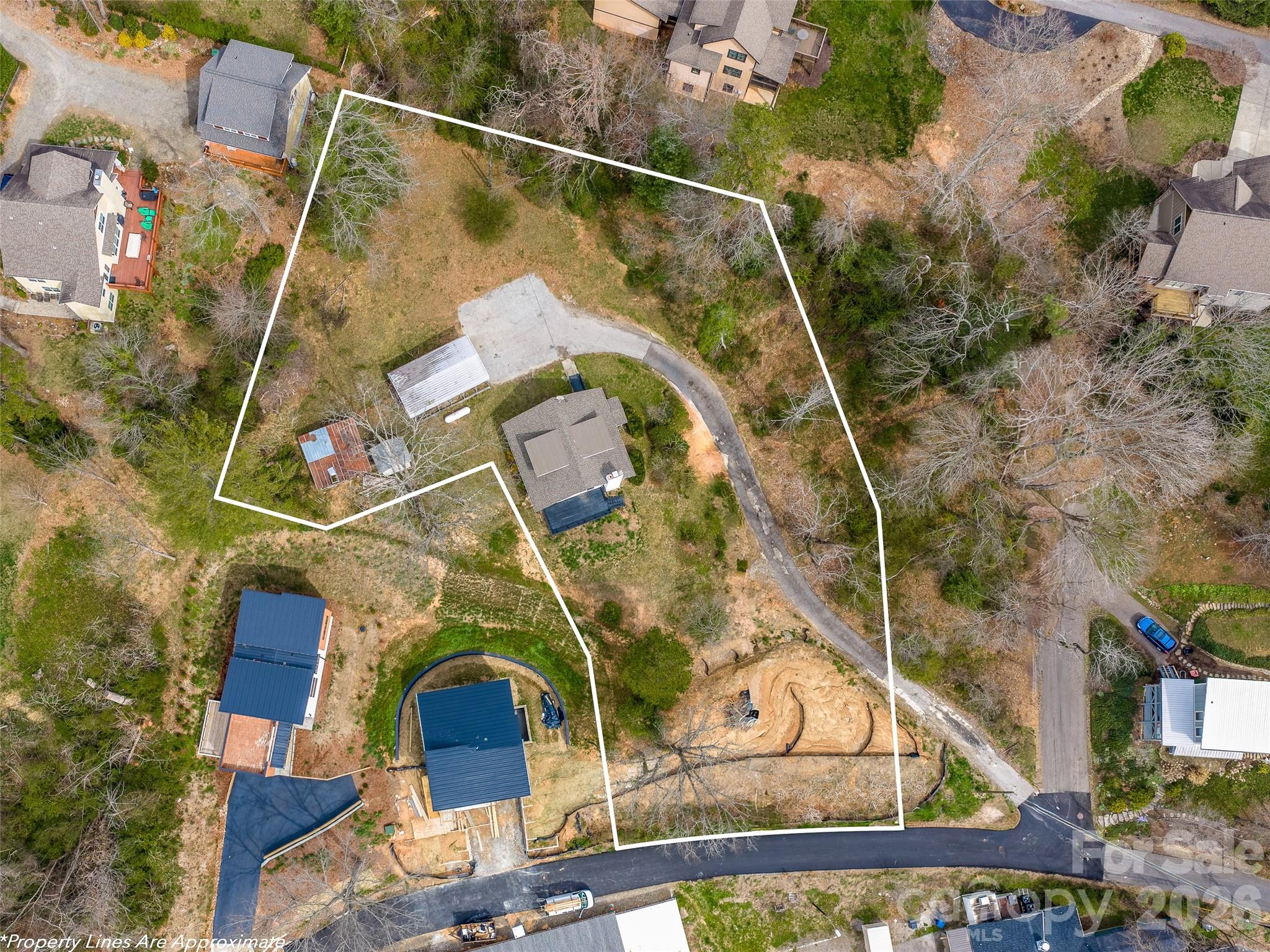 15 Woodbine Road — Asheville