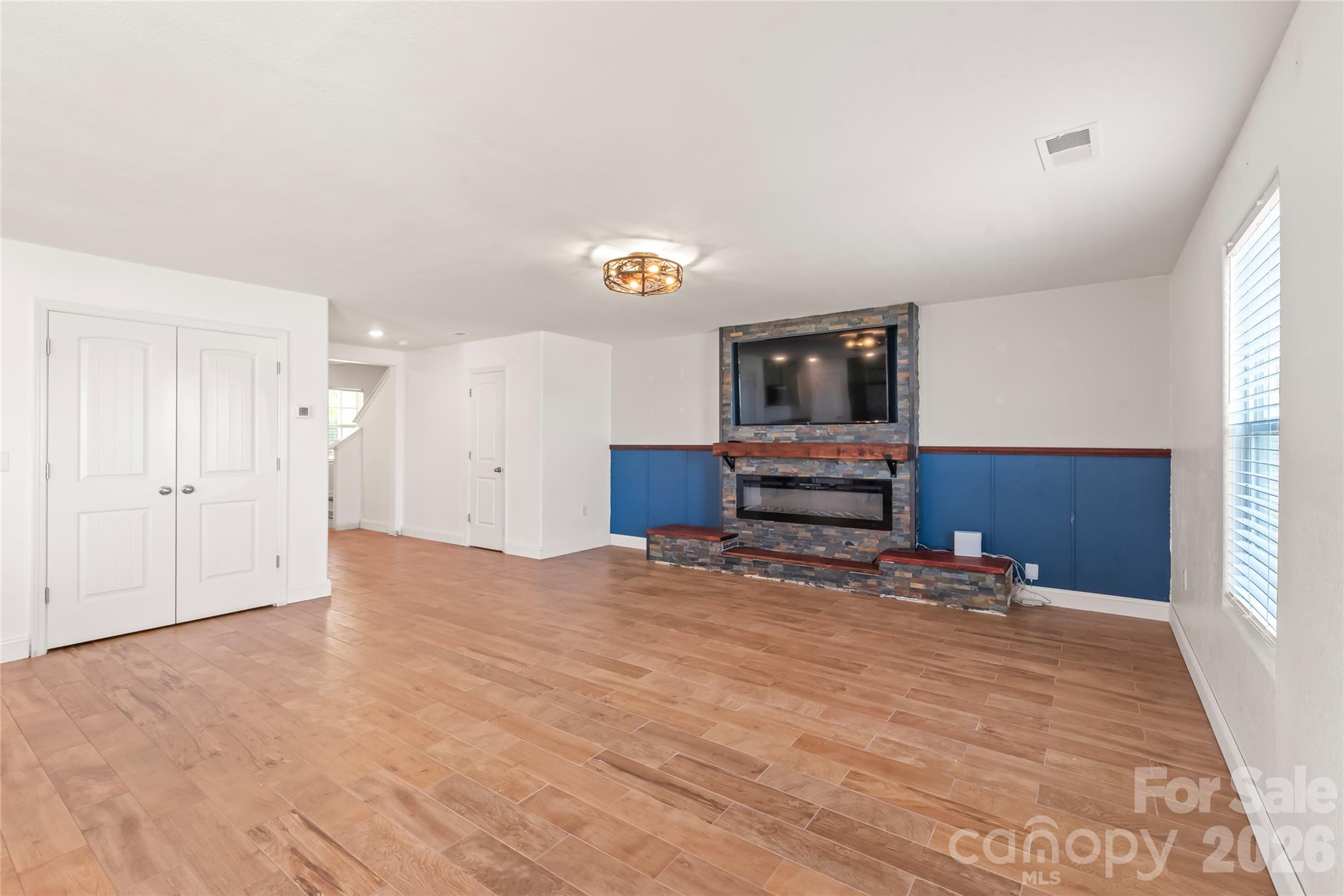 1232 Phifer Road — Kings Mountain