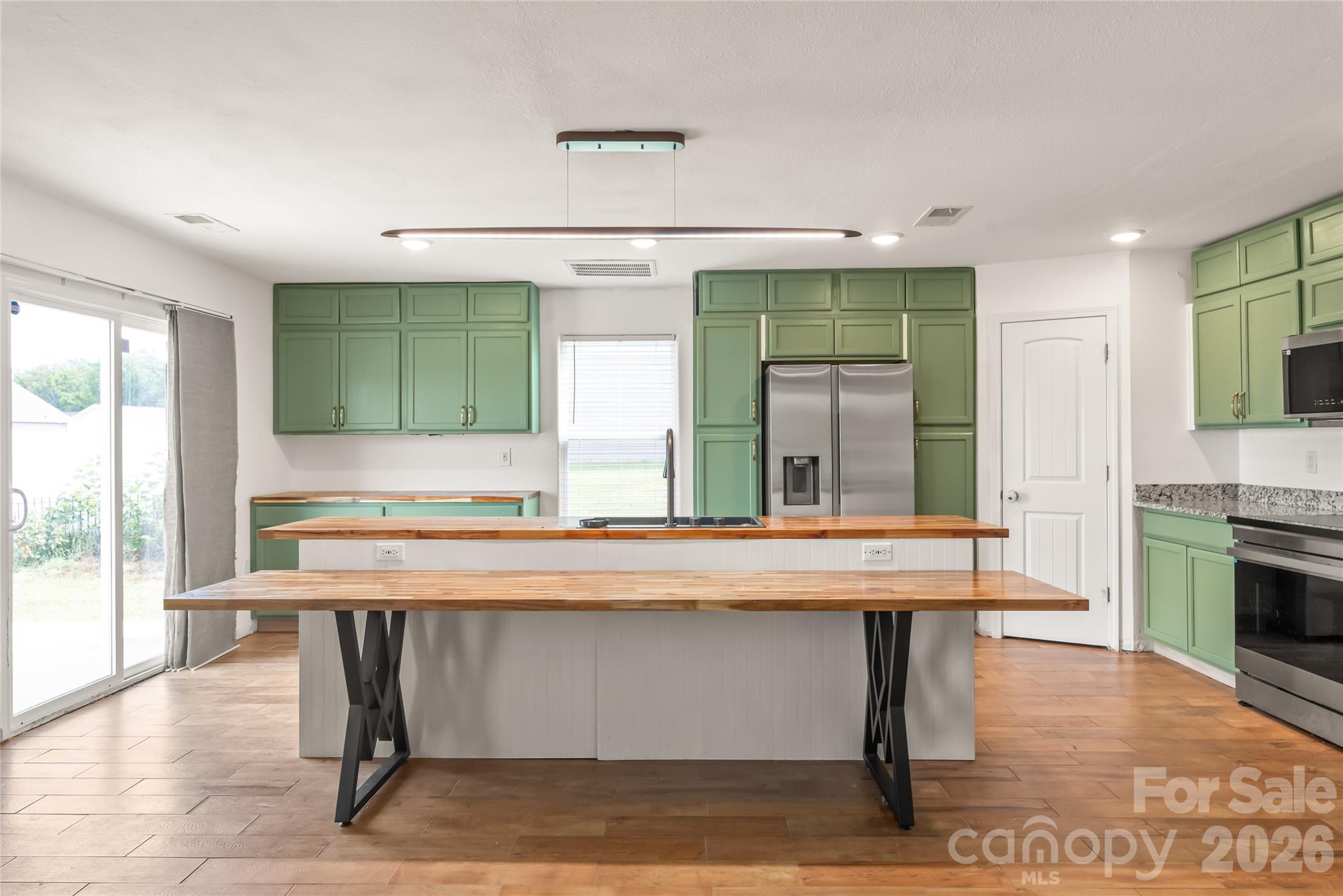 1232 Phifer Road — Kings Mountain