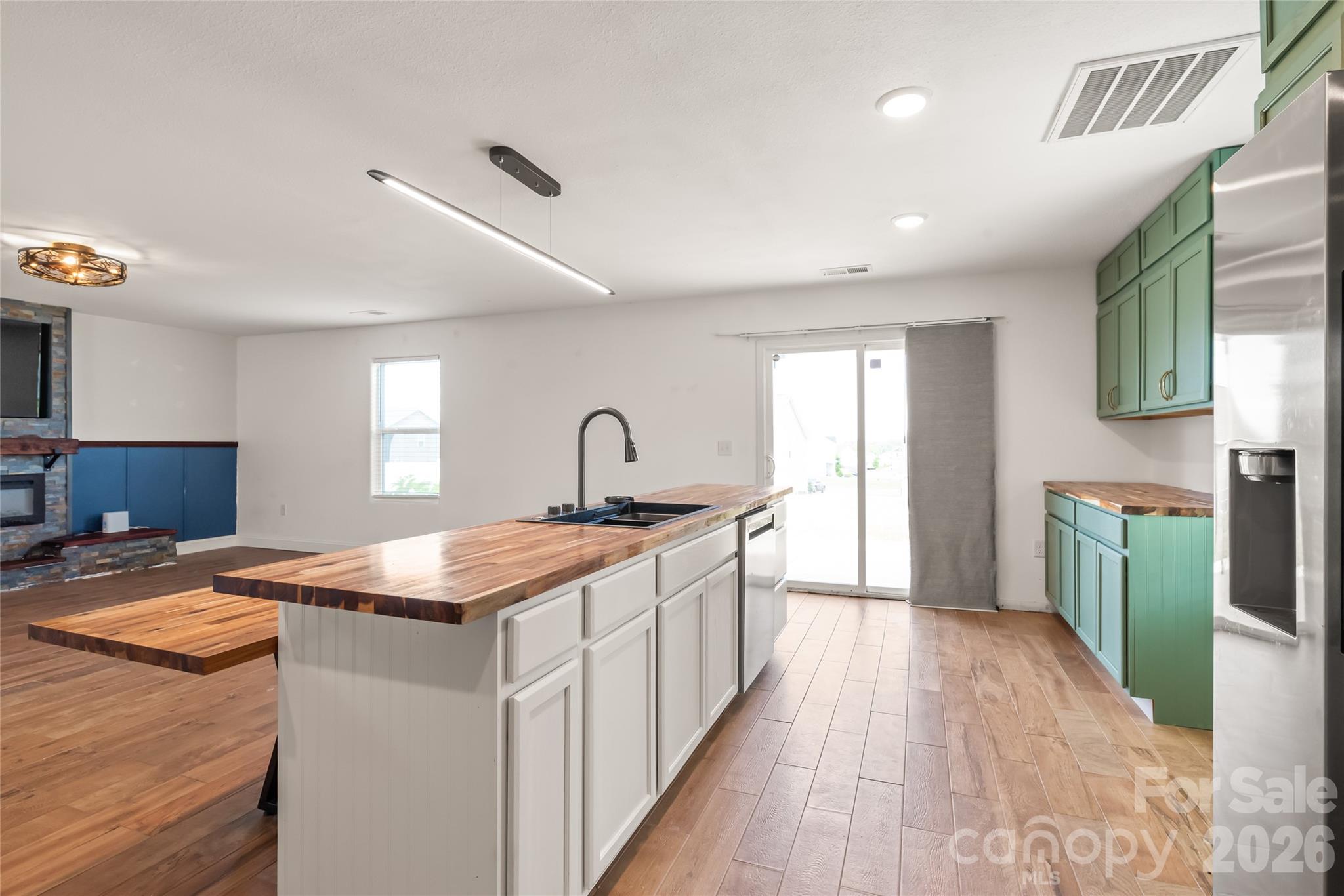 1232 Phifer Road — Kings Mountain