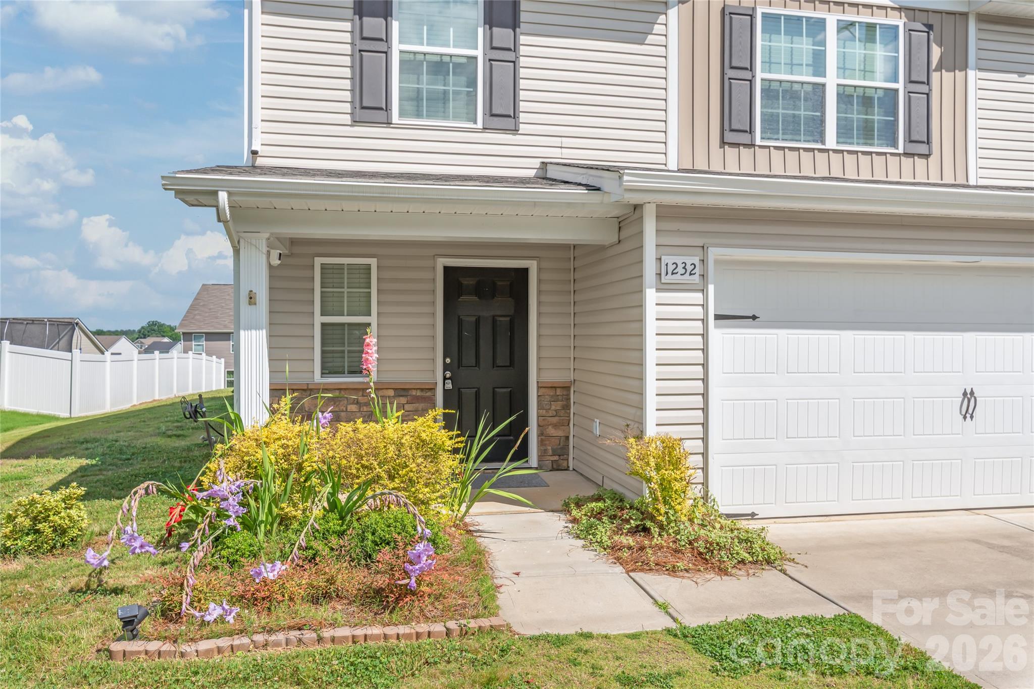 1232 Phifer Road — Kings Mountain