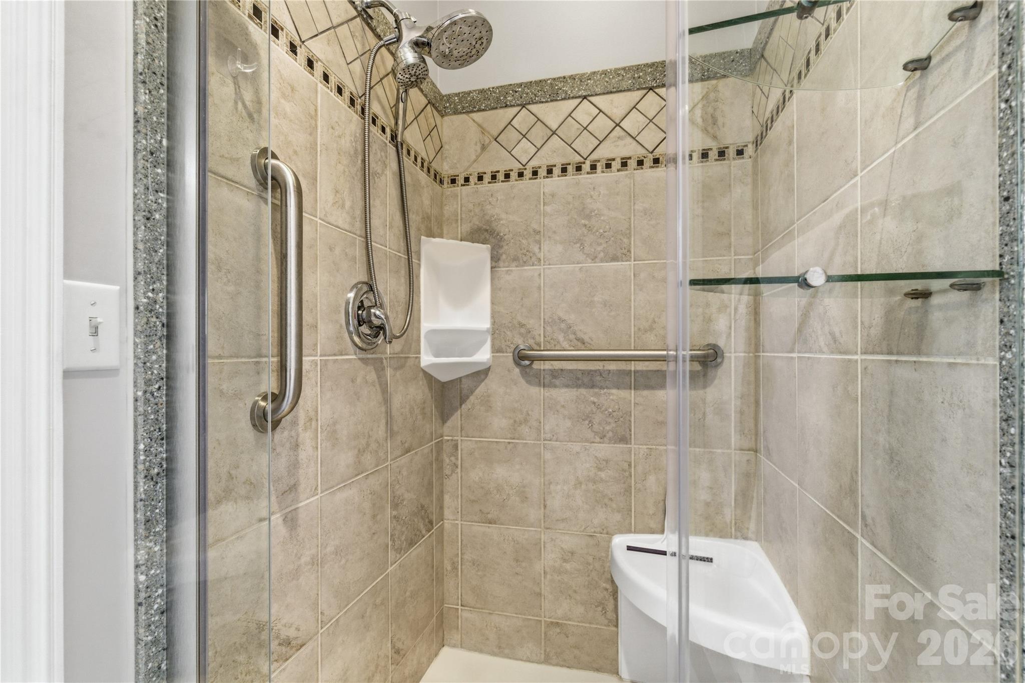 34 W Rambling Creek — Tryon