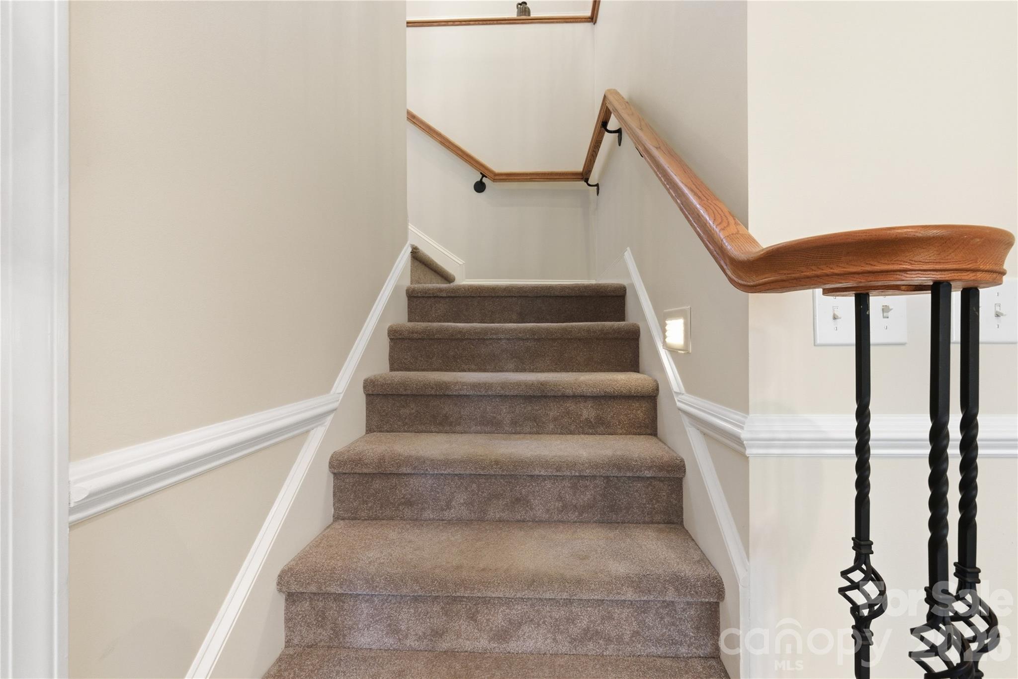 34 W Rambling Creek — Tryon
