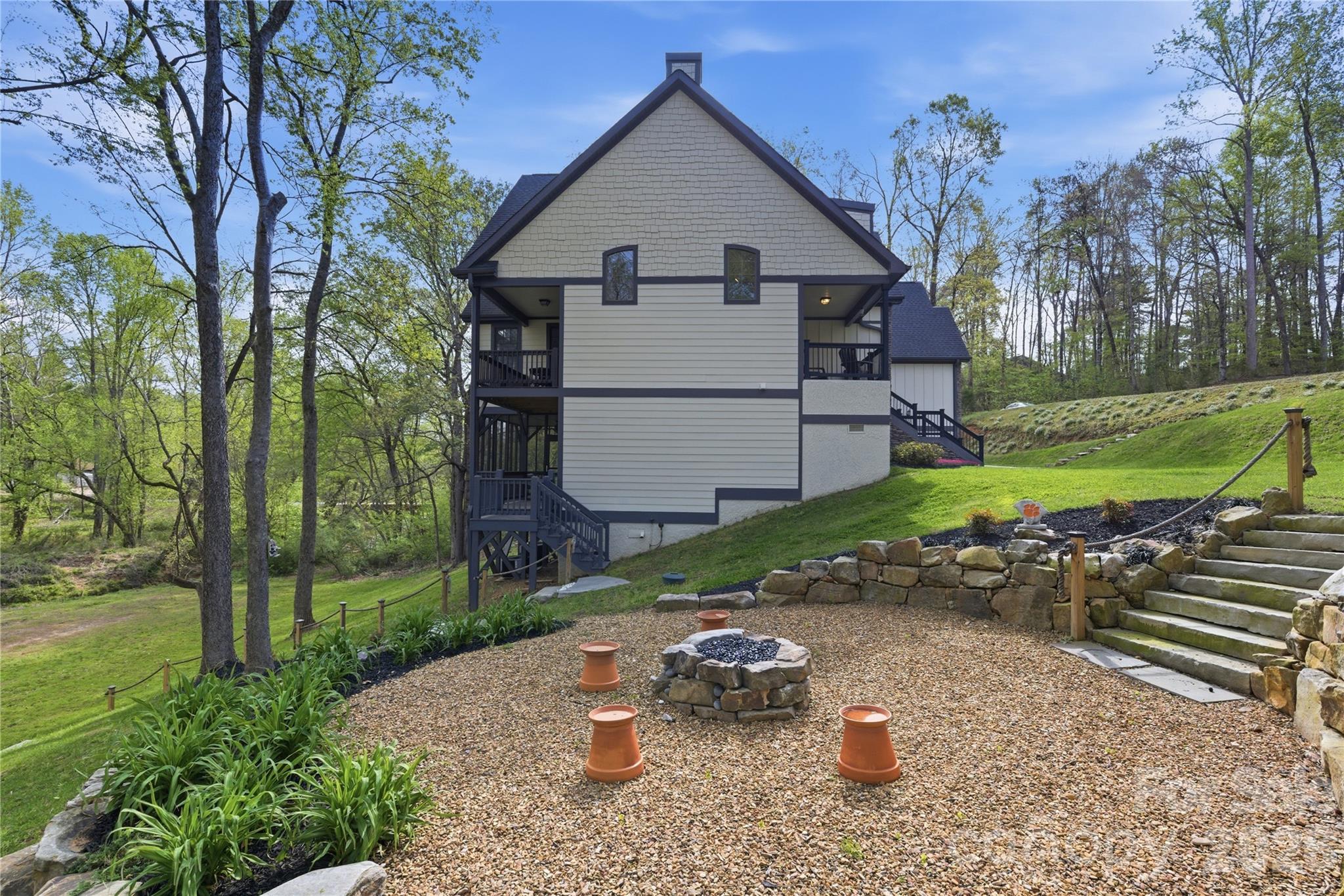 34 W Rambling Creek — Tryon
