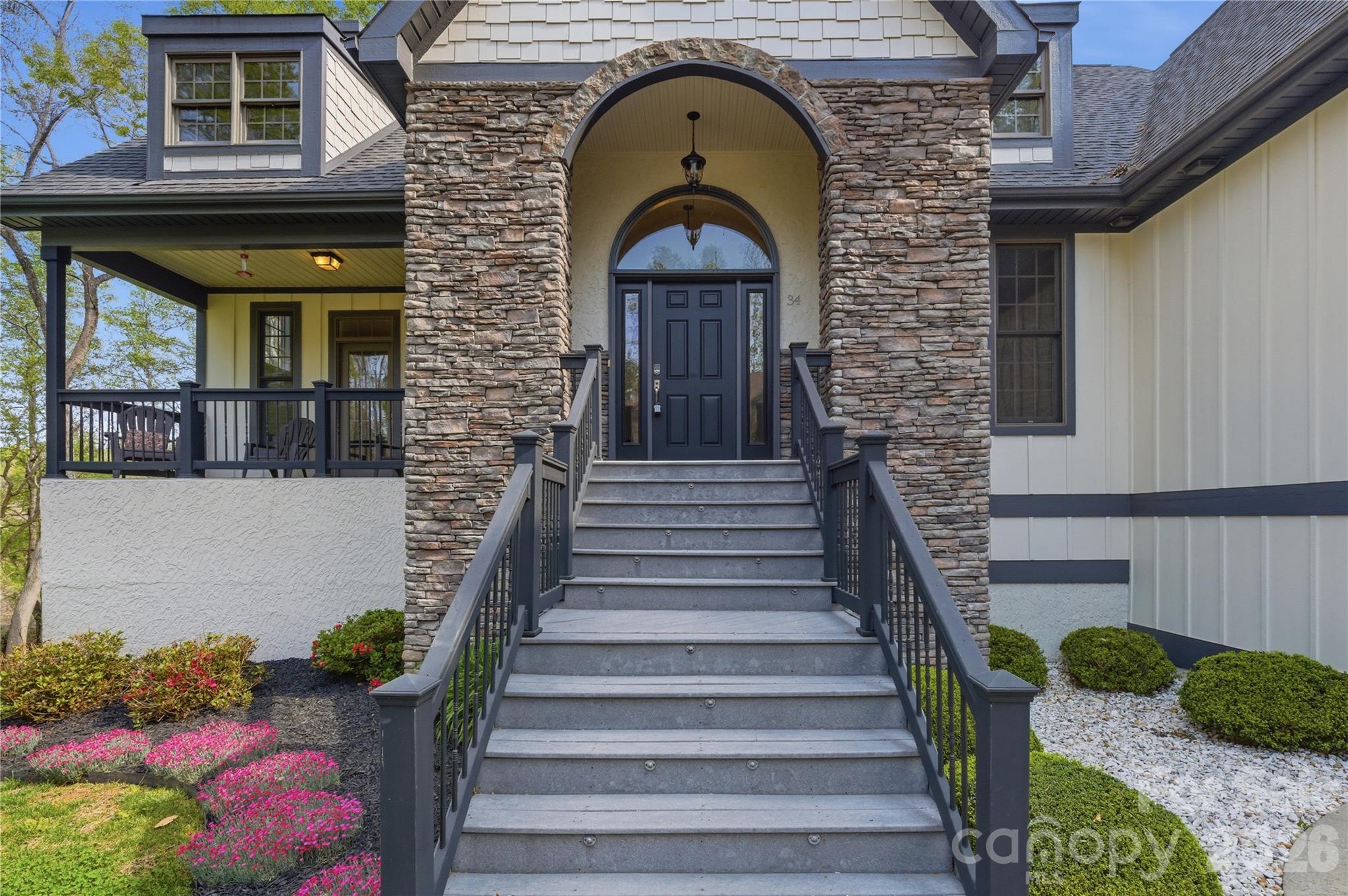34 W Rambling Creek — Tryon