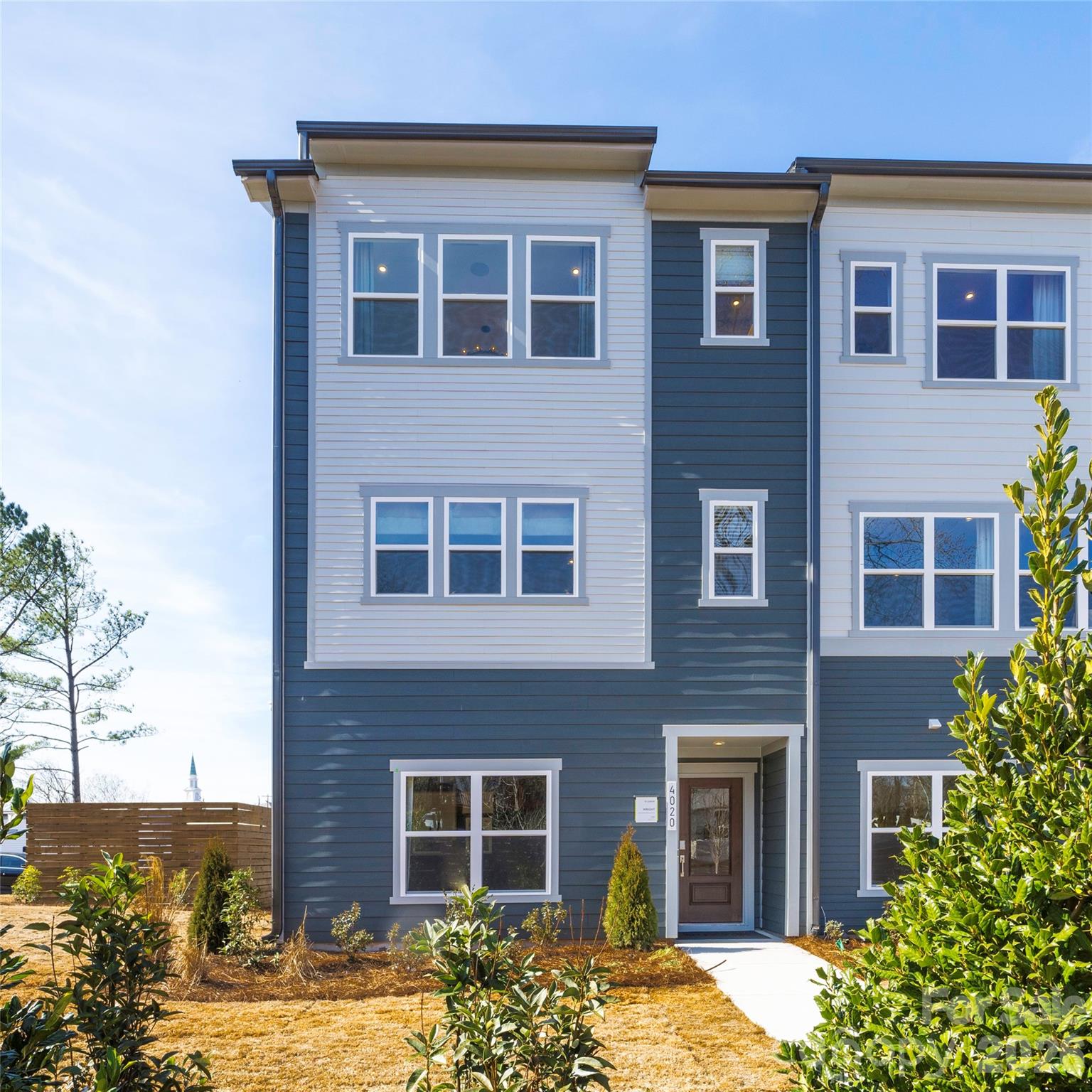 4008 Cue Court — Charlotte