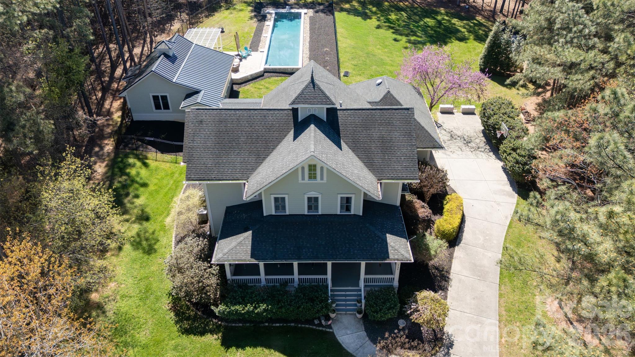 137 Brockton Lane — Mooresville