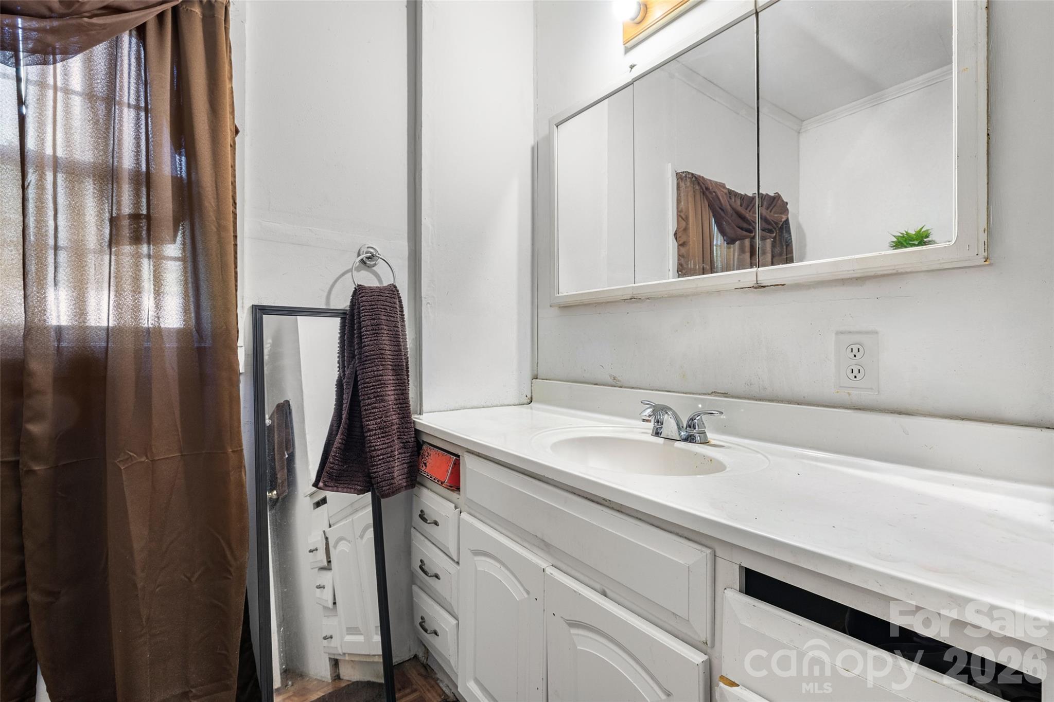 519 Central Avenue — Lancaster