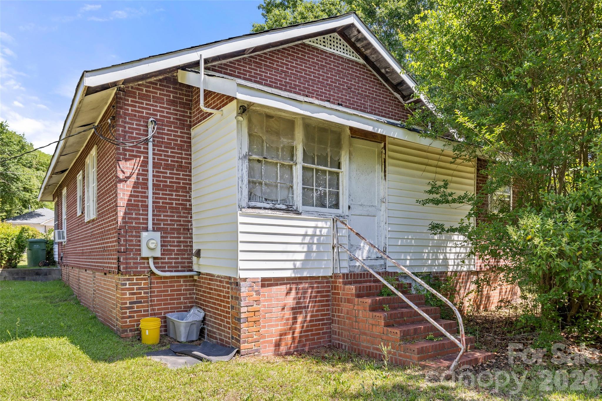 519 Central Avenue — Lancaster