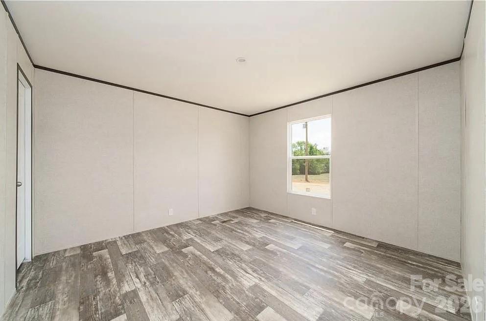 4277 Chinquapin Circle — Lenoir