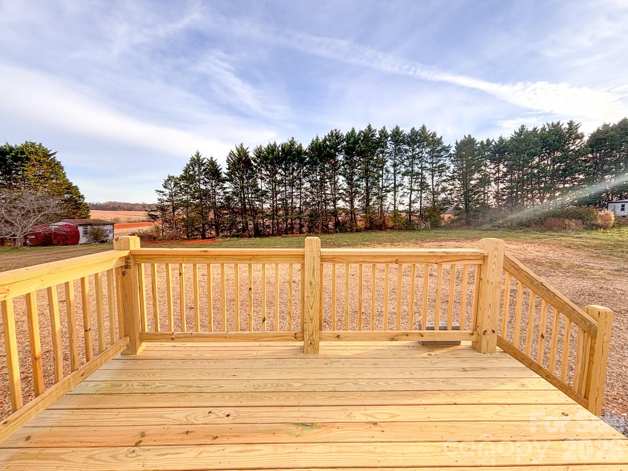 4277 Chinquapin Circle — Lenoir
