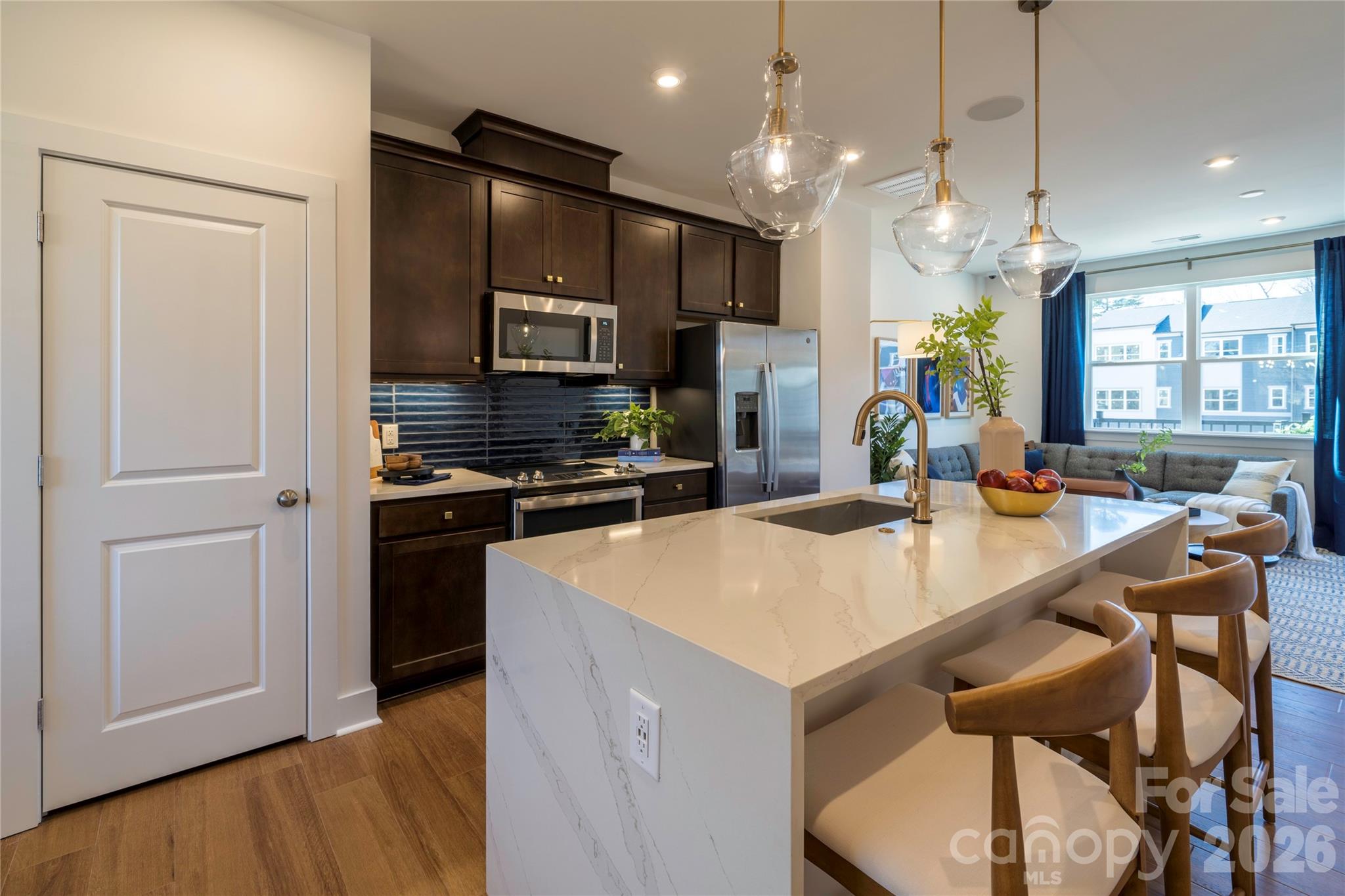 4012 Cue Court — Charlotte