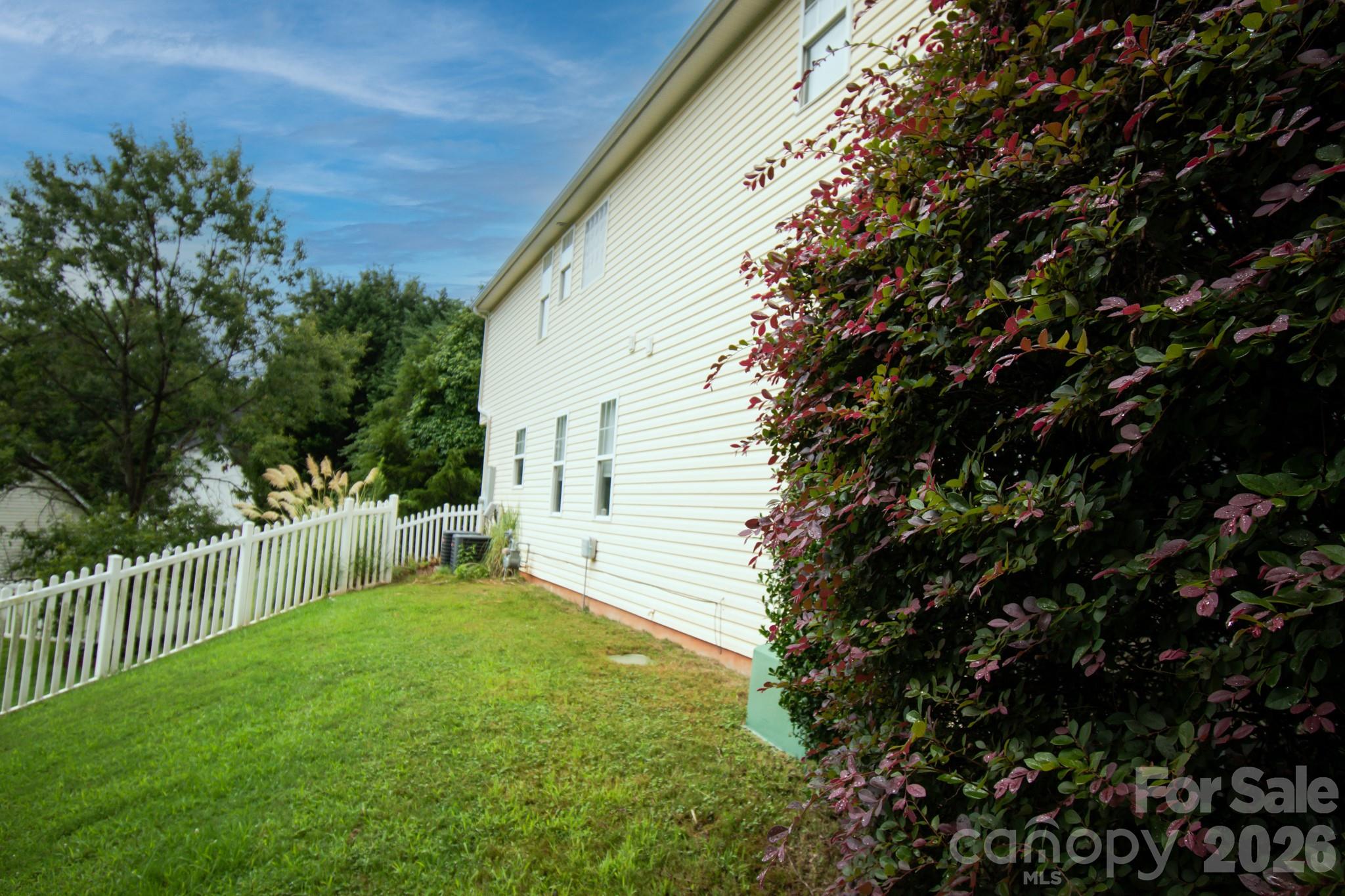9904 Adelie Court — Cornelius