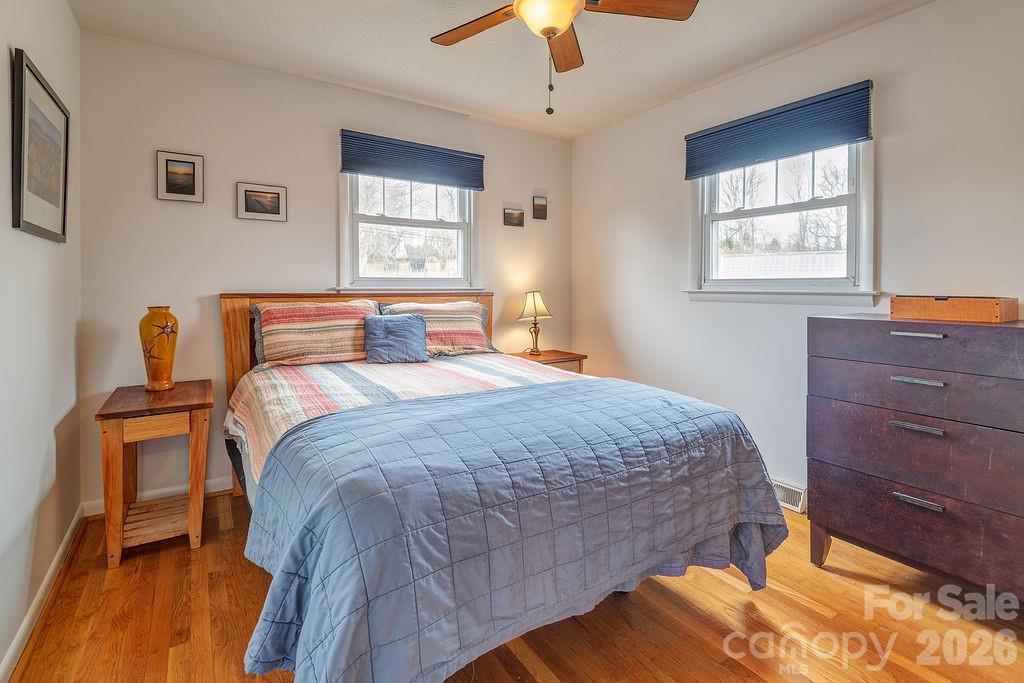 437 Onteora Boulevard — Asheville
