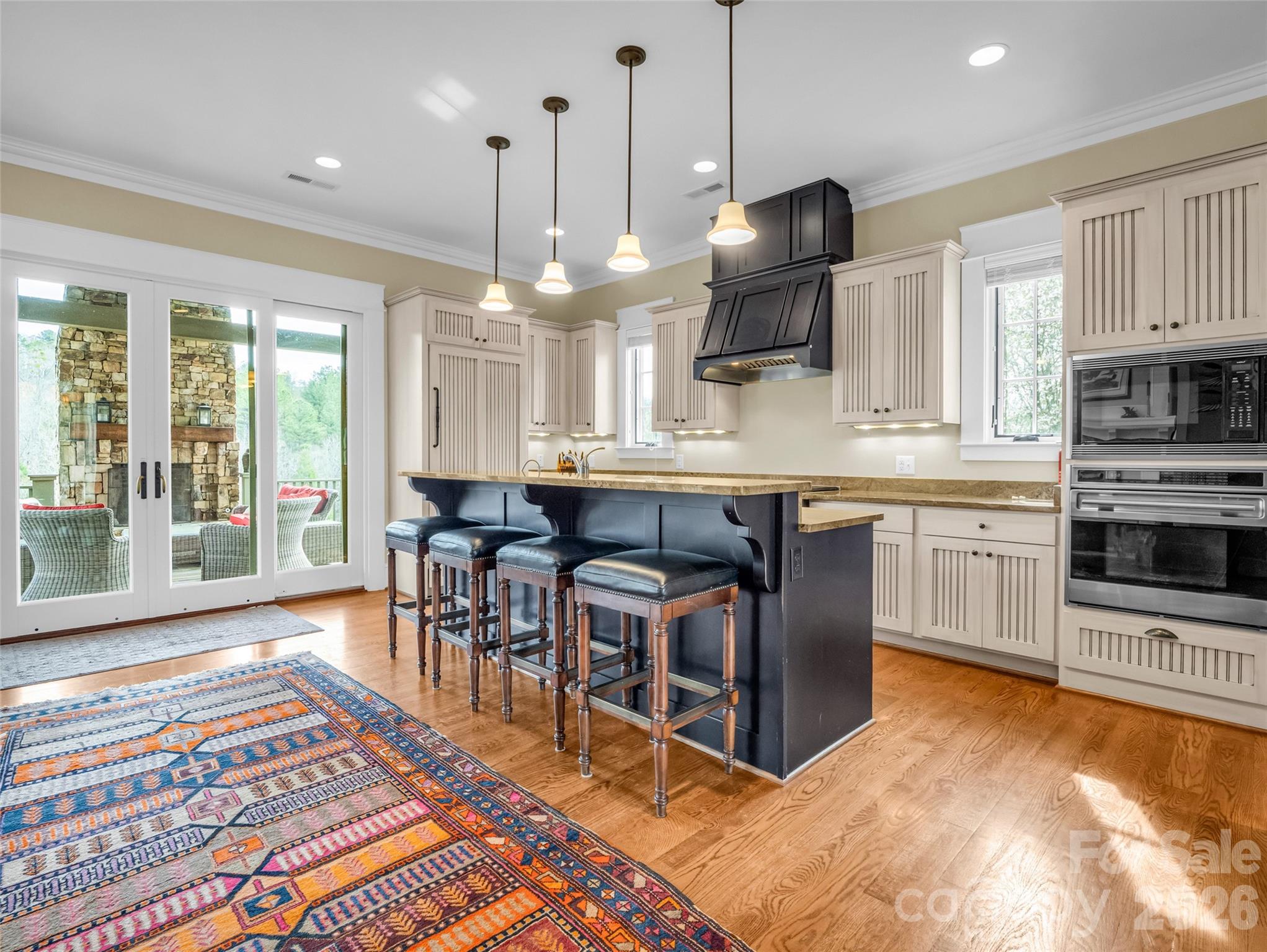 565 Chestertown Drive — Mill Spring