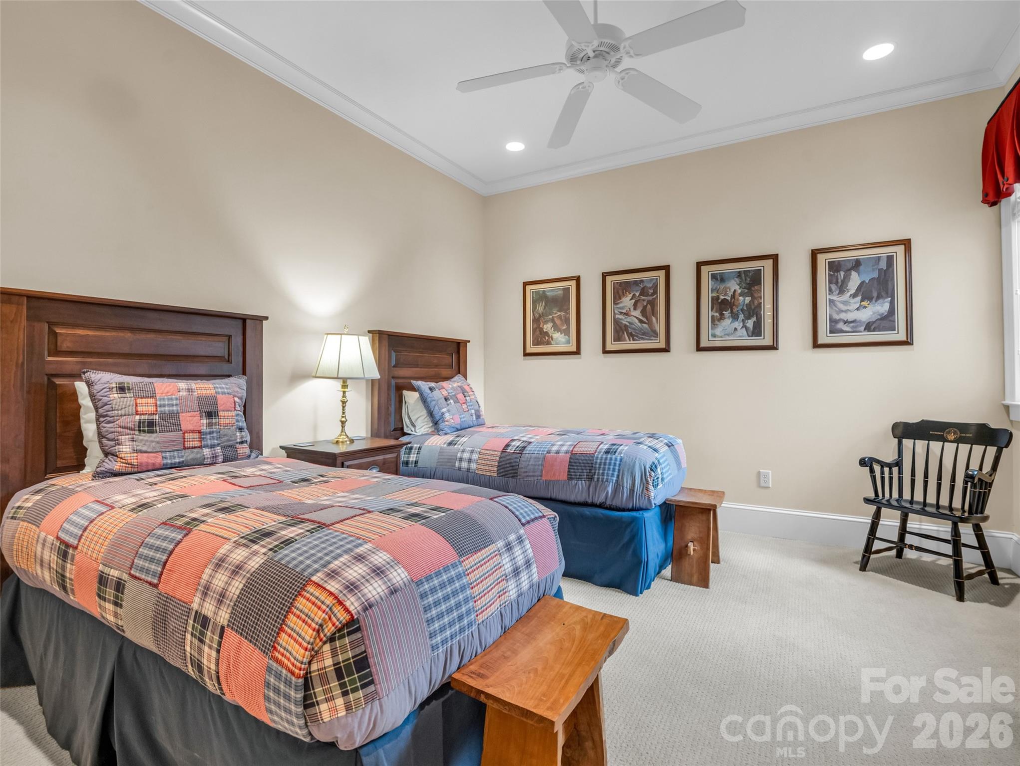 565 Chestertown Drive — Mill Spring