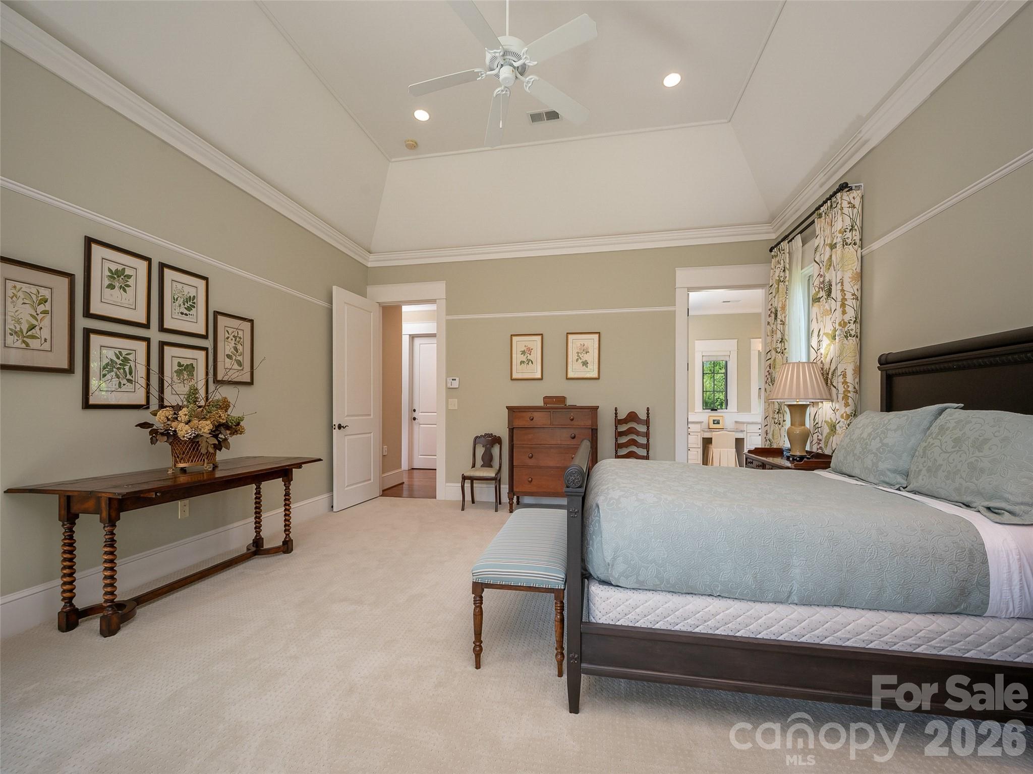 565 Chestertown Drive — Mill Spring