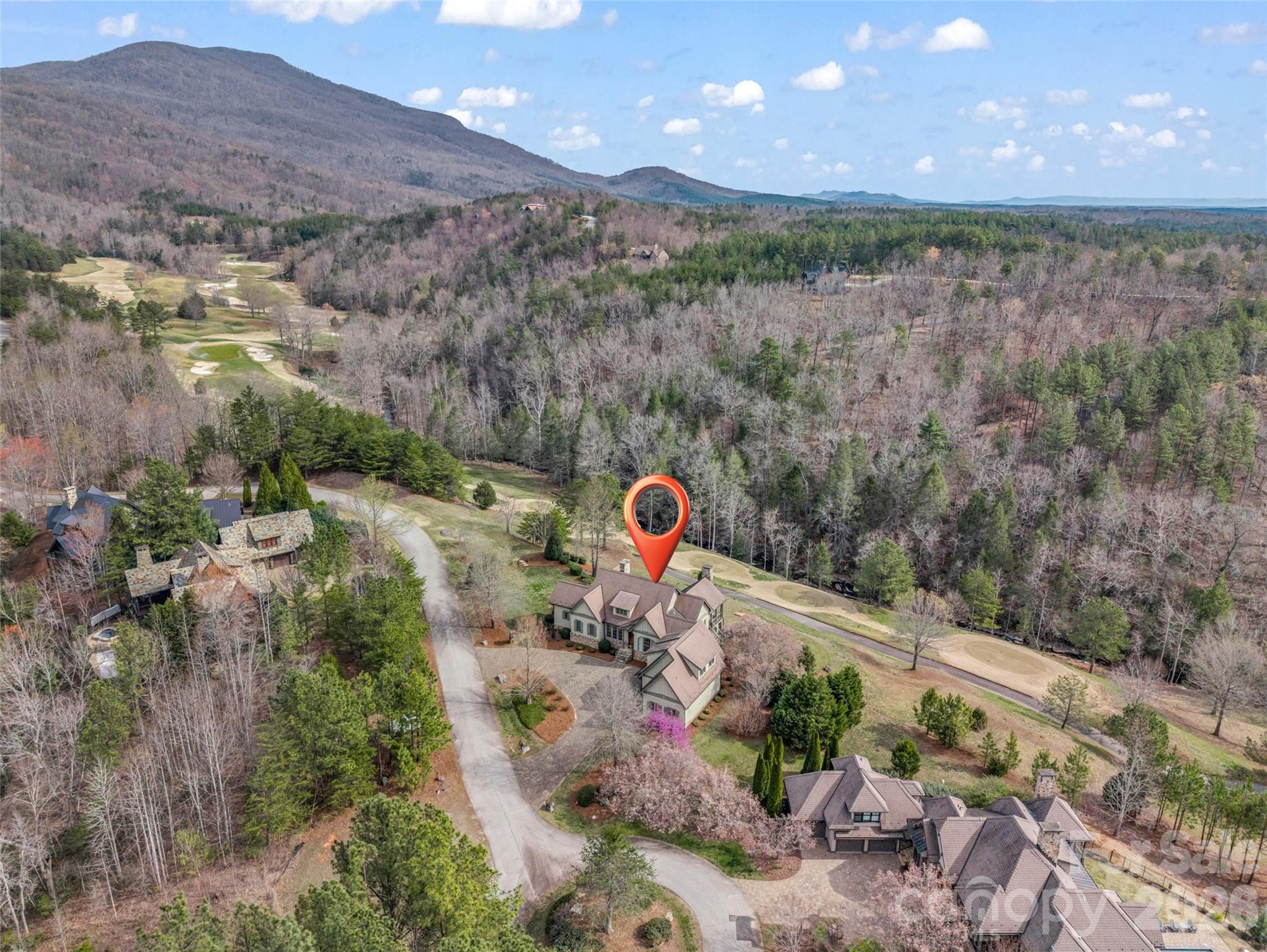 565 Chestertown Drive — Mill Spring