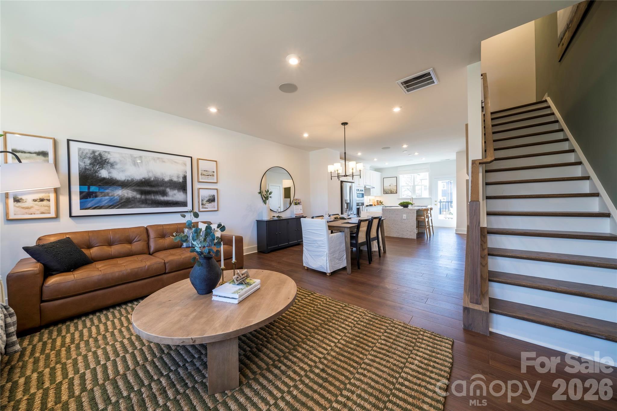 4016 Cue Court — Charlotte