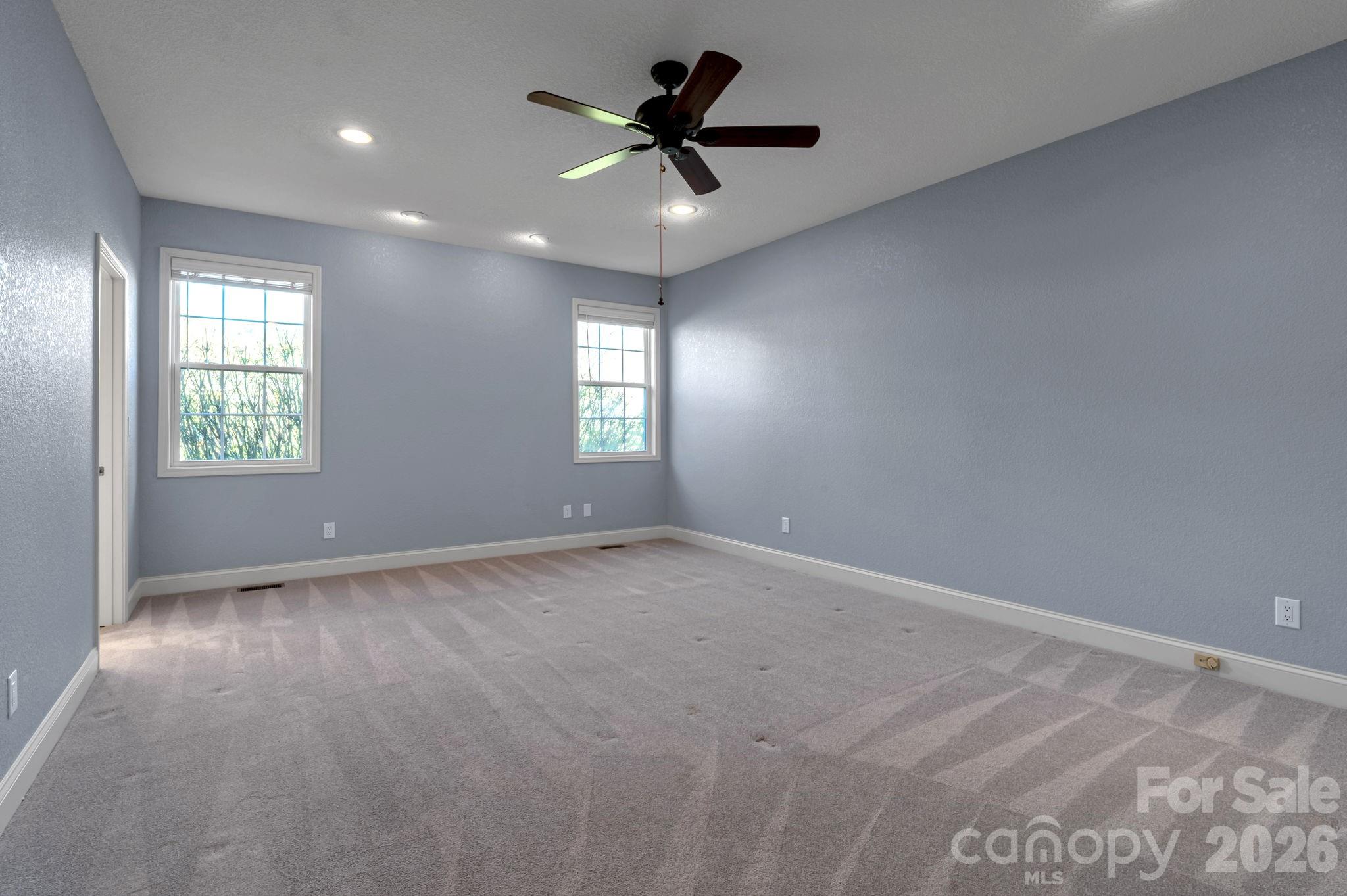 291 N Crab Meadow Drive — Hendersonville