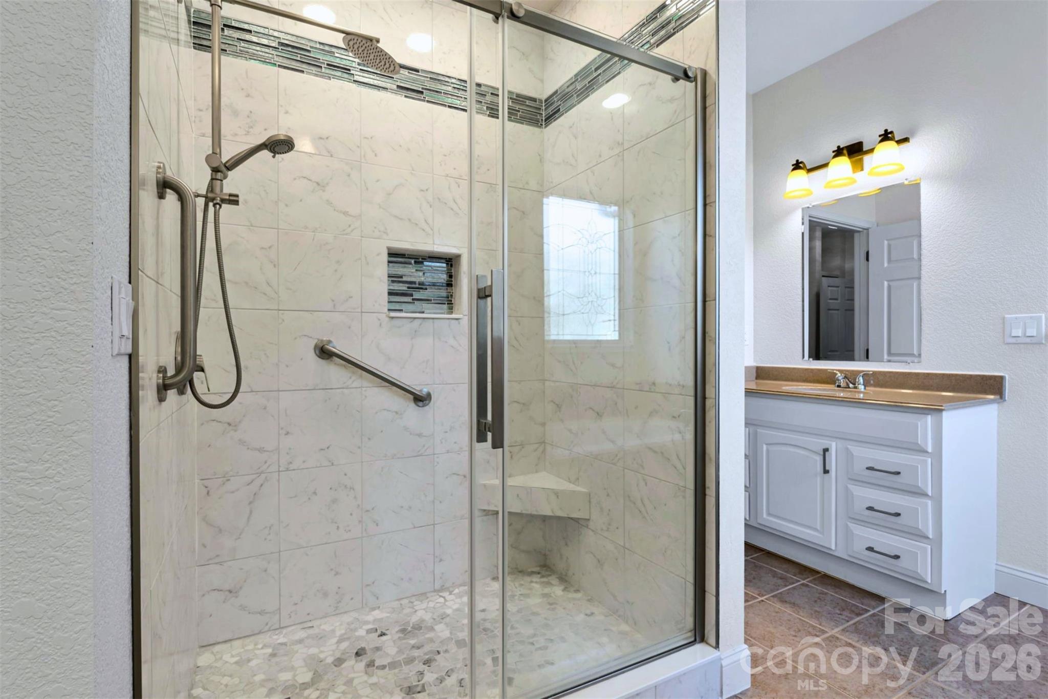 291 N Crab Meadow Drive — Hendersonville