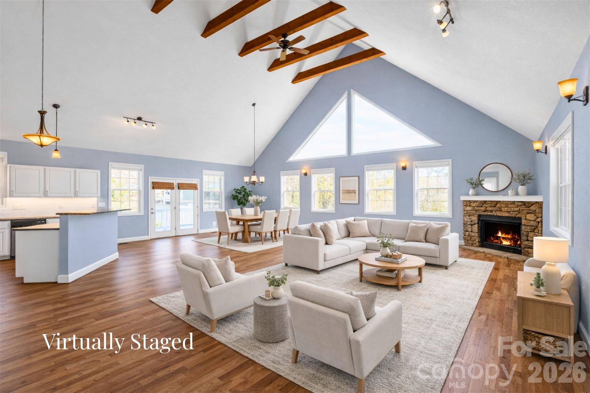 291 N Crab Meadow Drive — Hendersonville