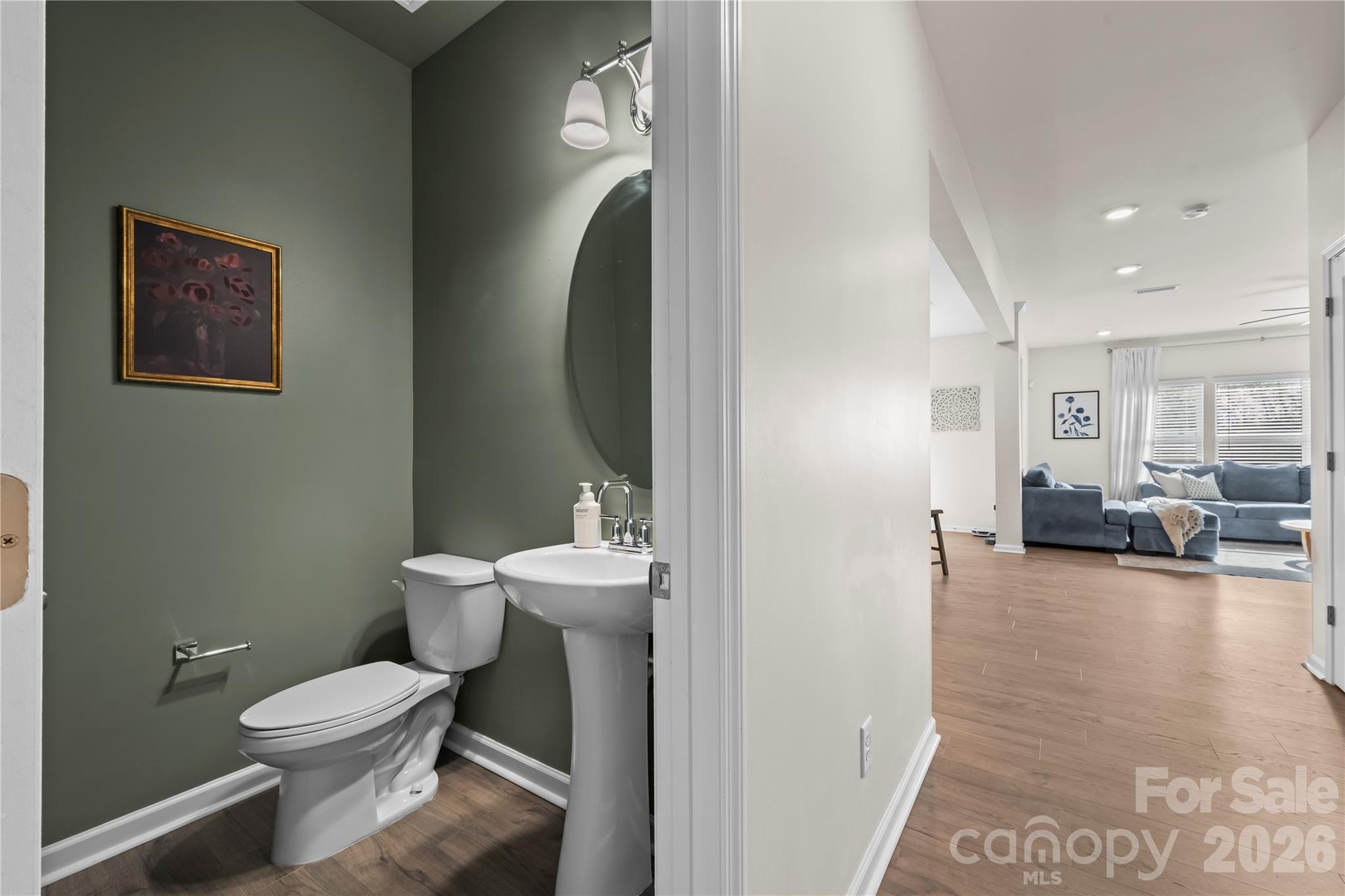 2515 Watergarden Street — York