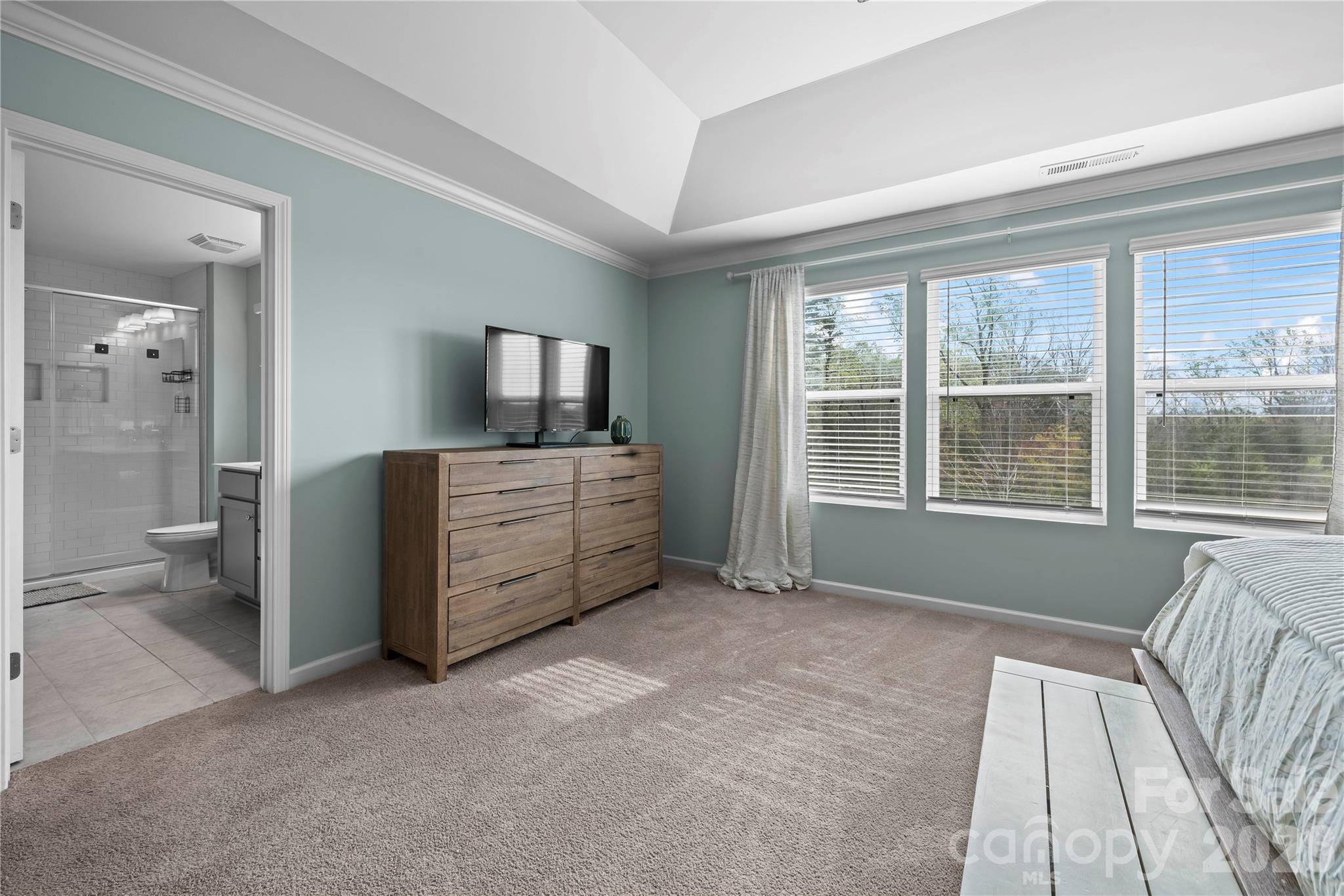 2515 Watergarden Street — York