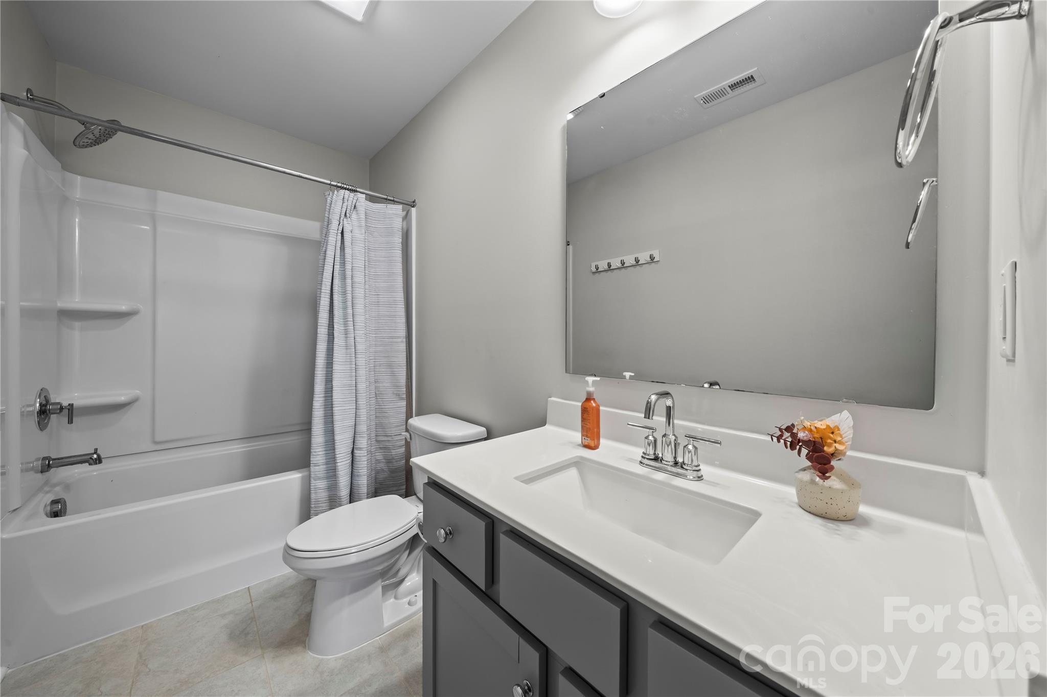 2515 Watergarden Street — York