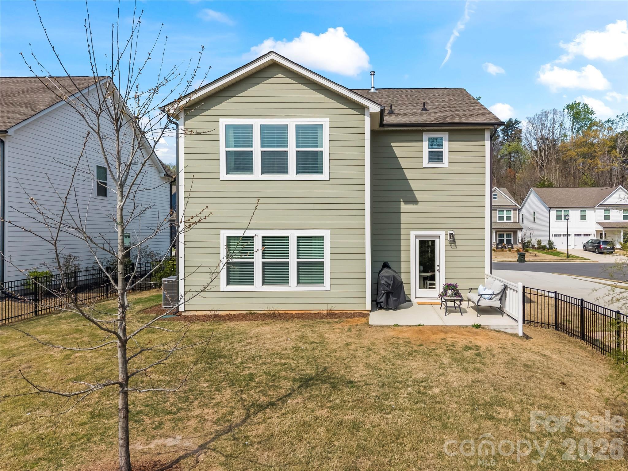 2515 Watergarden Street — York