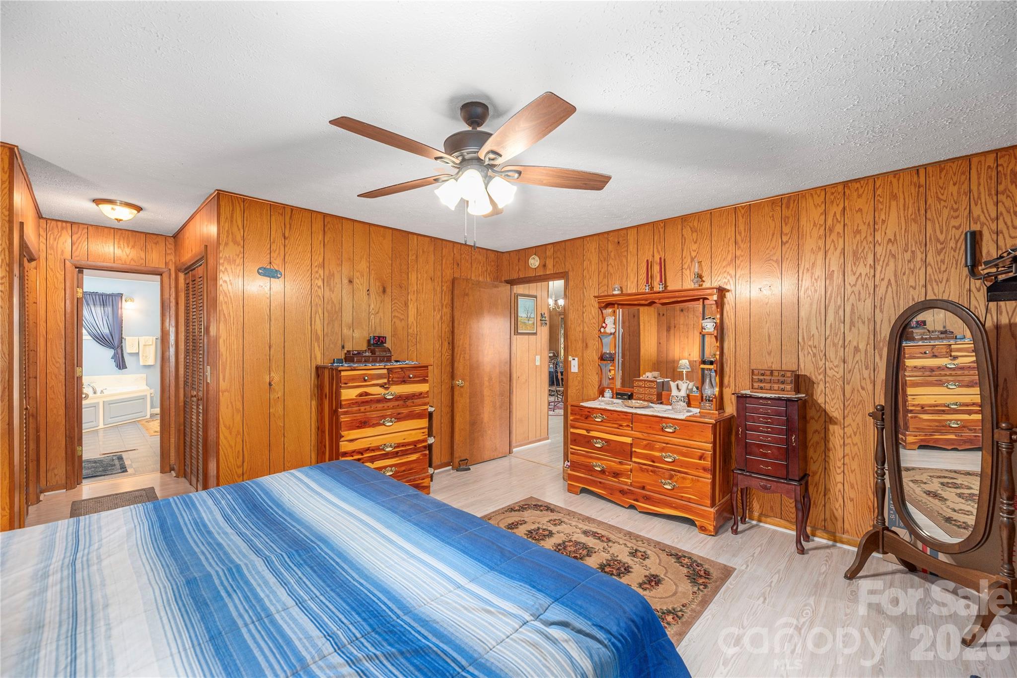 40 Warner Road — Canton