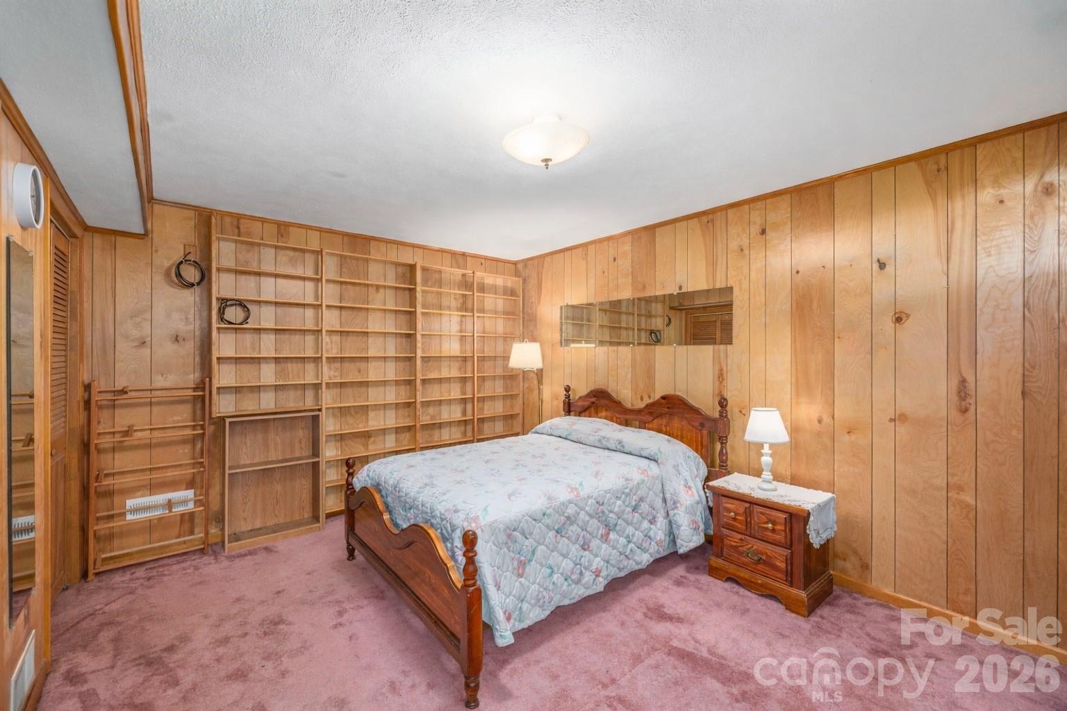 40 Warner Road — Canton