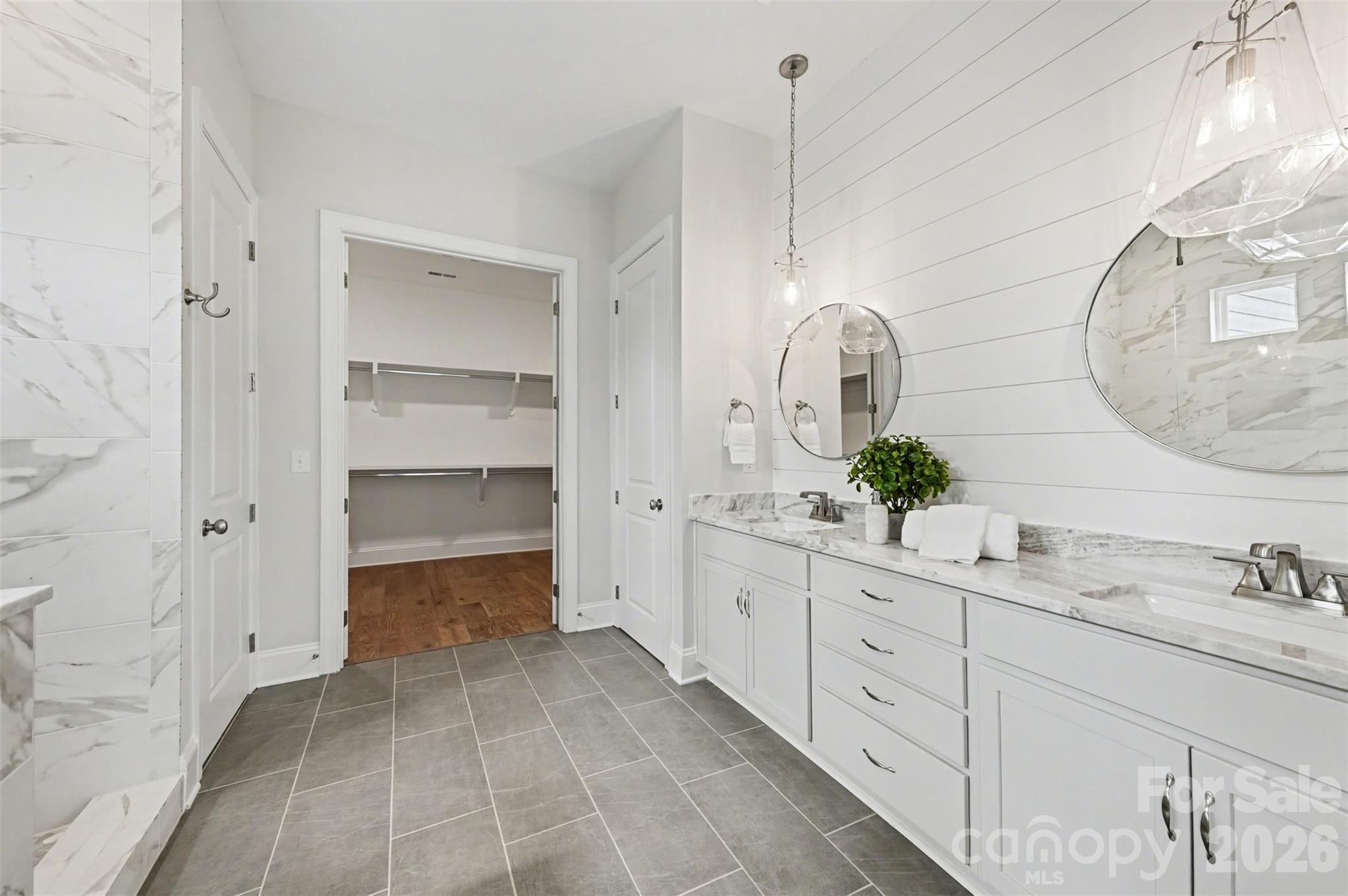 106 Windbluff Court — Statesville