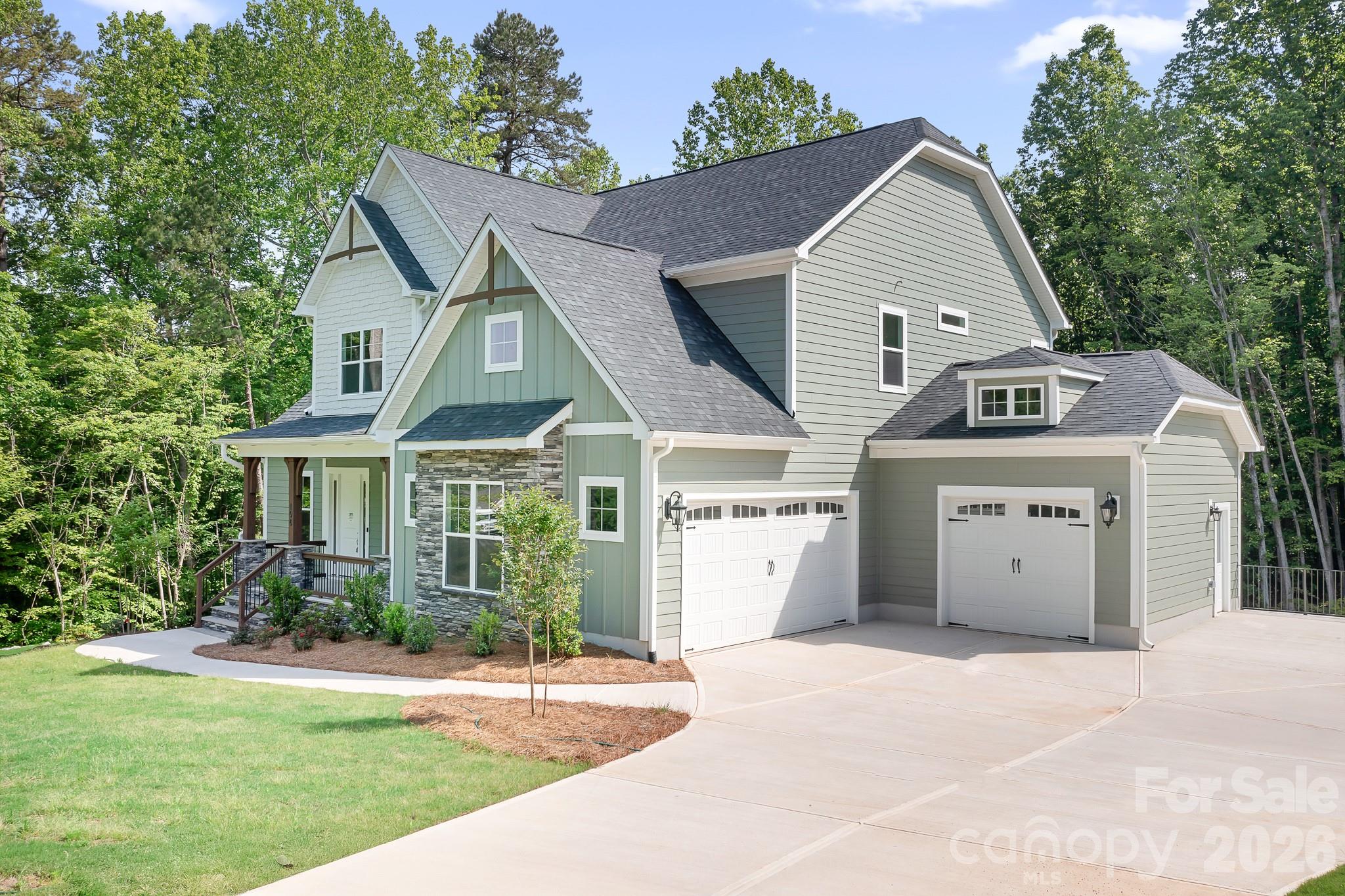 106 Windbluff Court — Statesville