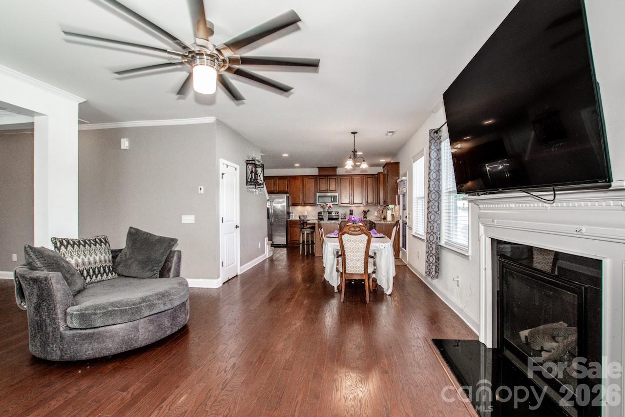 4160 SW Waterstone Place SW — Concord