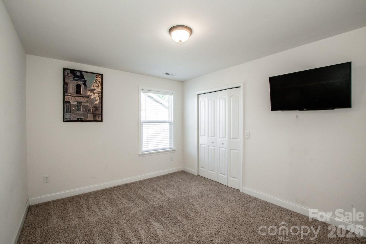 4160 SW Waterstone Place SW — Concord