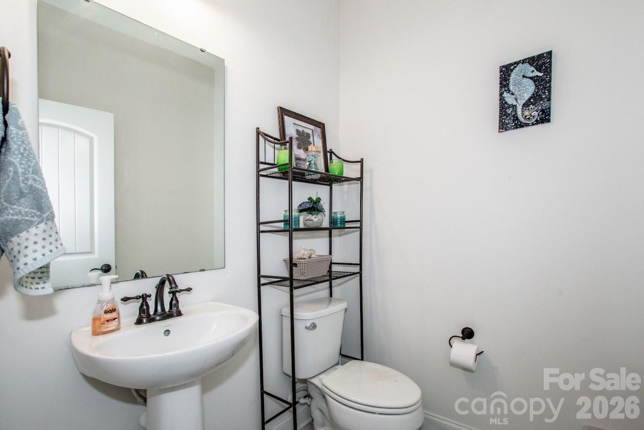 4160 SW Waterstone Place SW — Concord