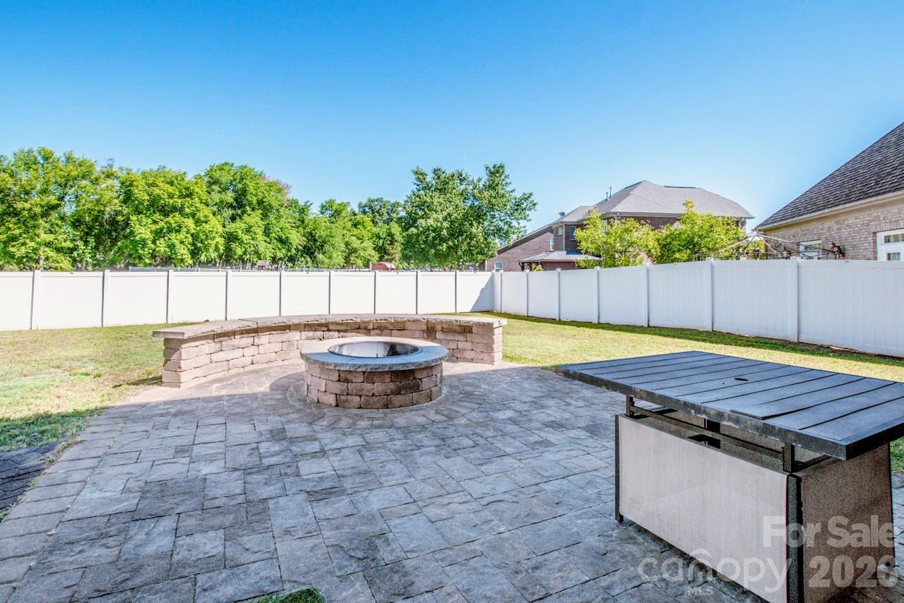 4160 SW Waterstone Place SW — Concord