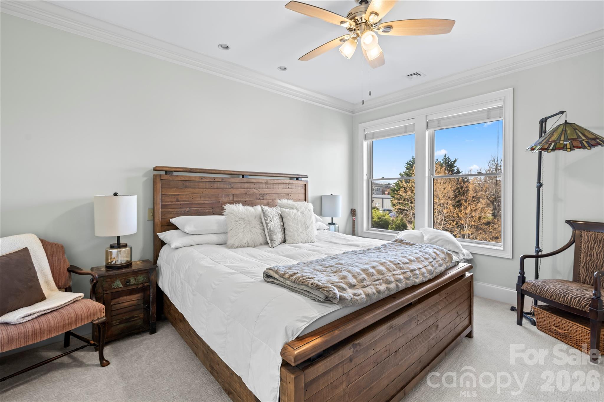 350 E Allen Street #303 — Hendersonville