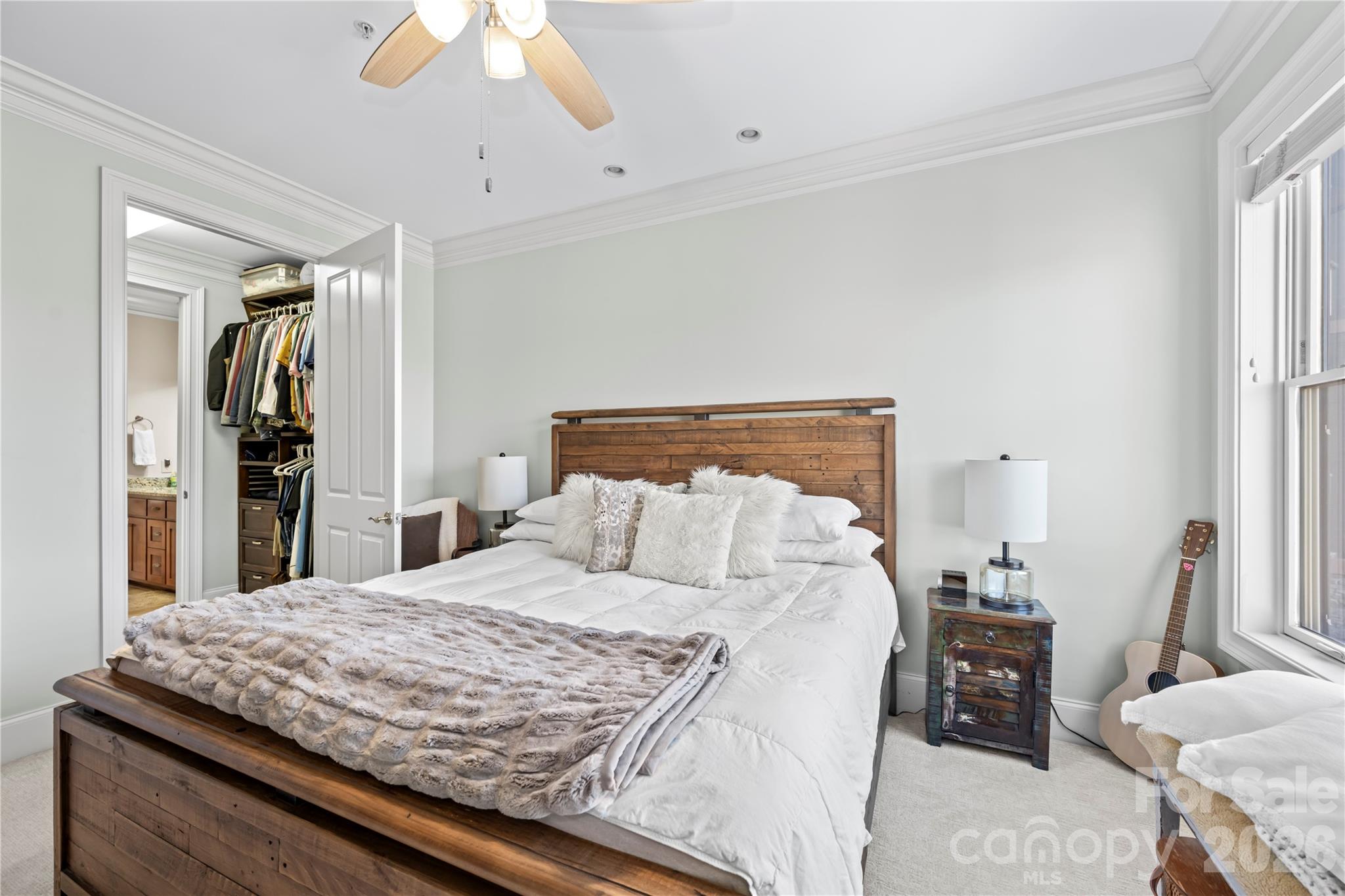 350 E Allen Street #303 — Hendersonville